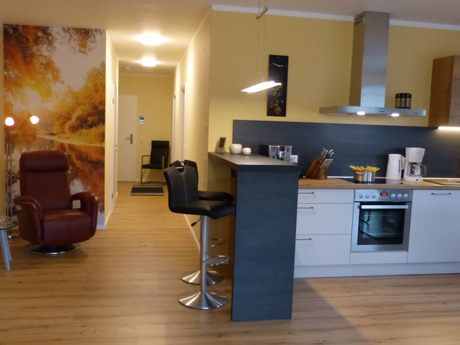 Moderne Wohnung mit Parkplatz und Rheinblick-Binnen