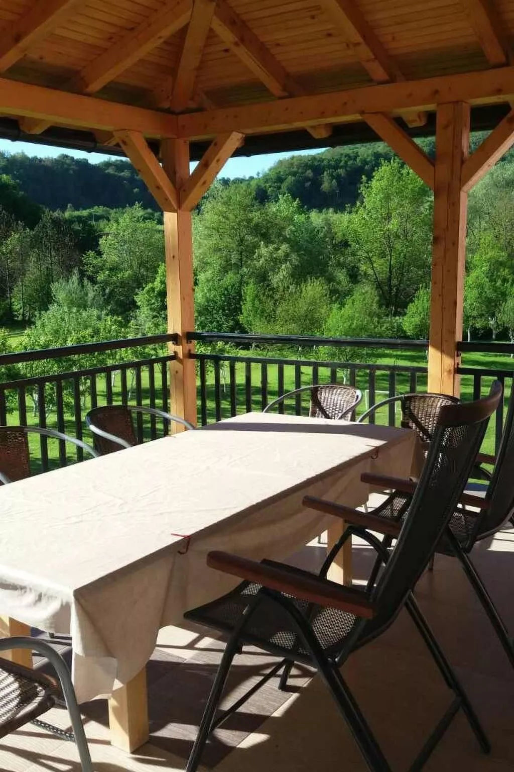 Una-Tal Kulen Vakuf-Buiten