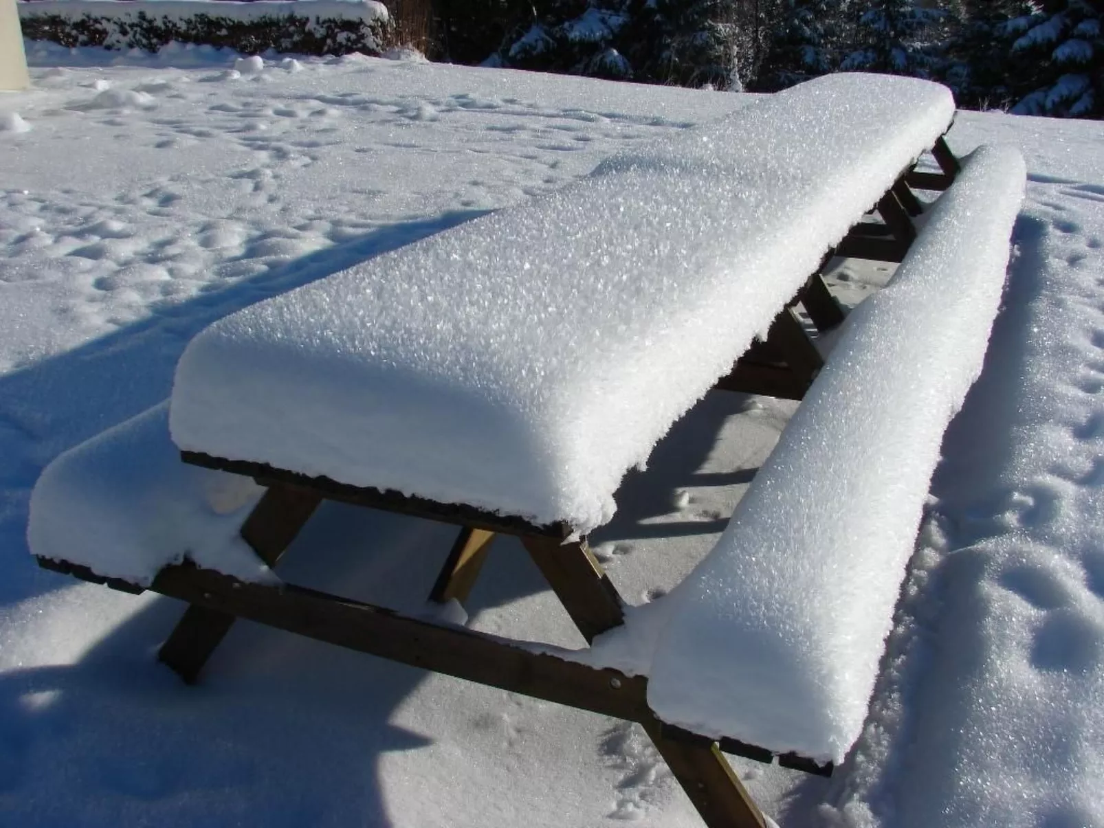 Snowview Lodge-Buiten