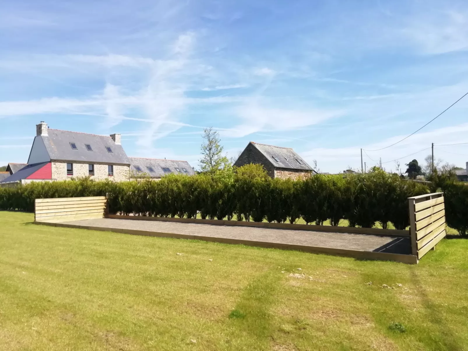 Gite de carractère renoviert mit Geschmack im Jahr 2017-Buiten