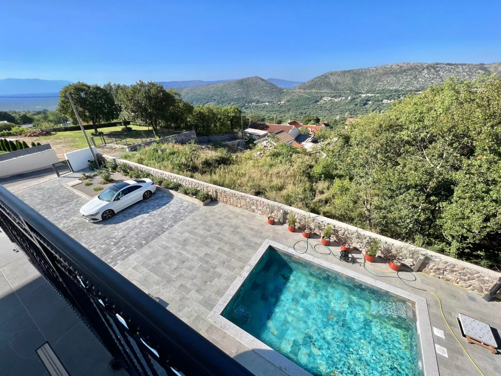 Villa Hidden Gem-Buiten