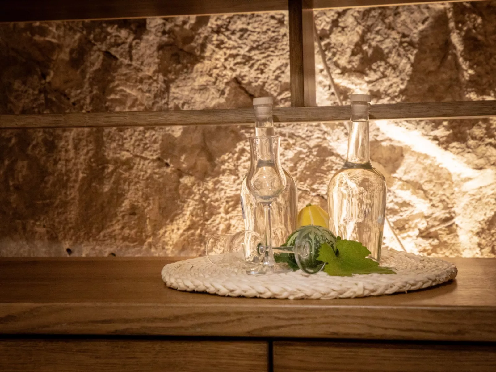 Stipanovi Dvori mit Bergblick-Binnen