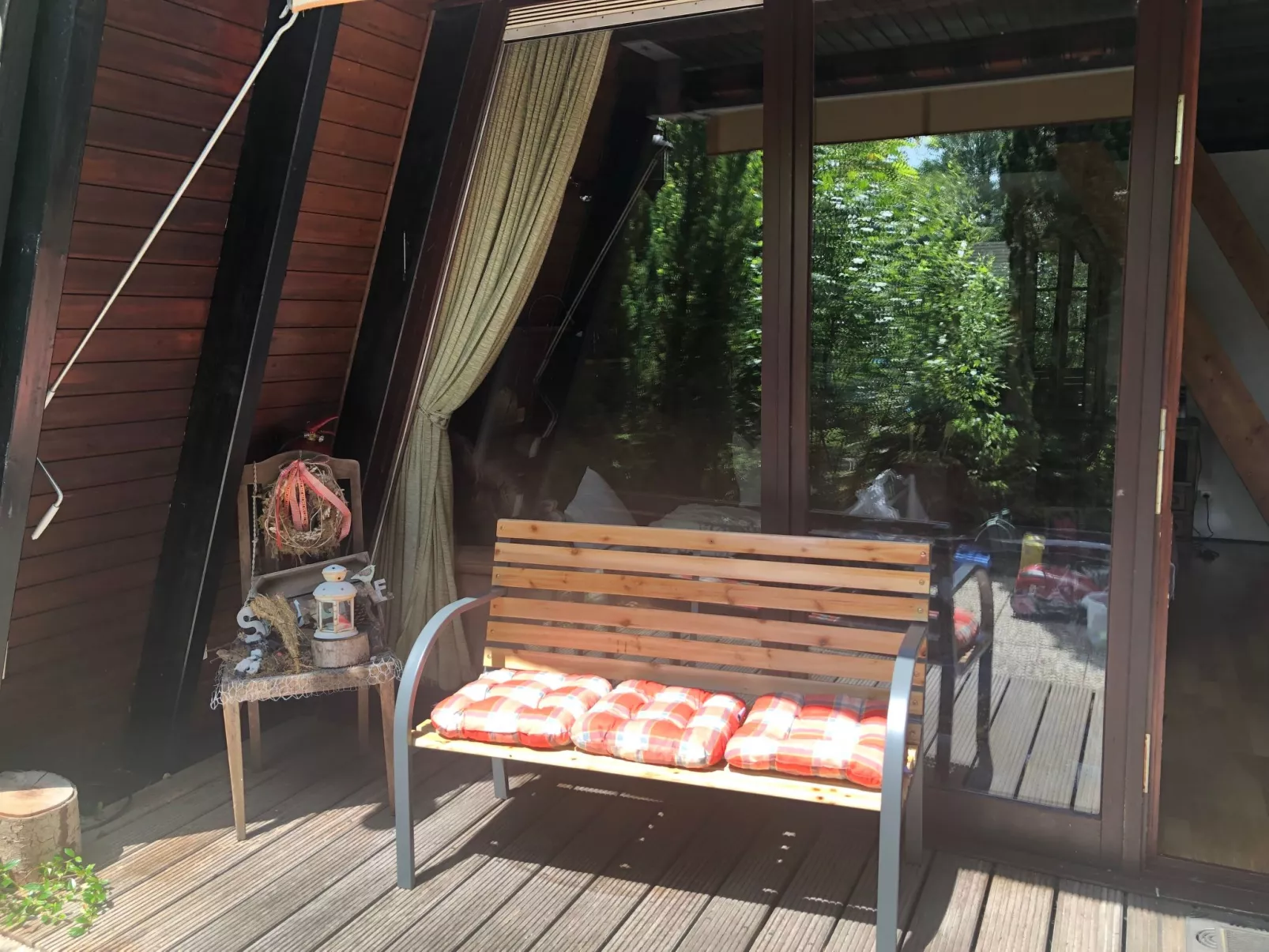 Eifelhäuschen Wald-Buiten