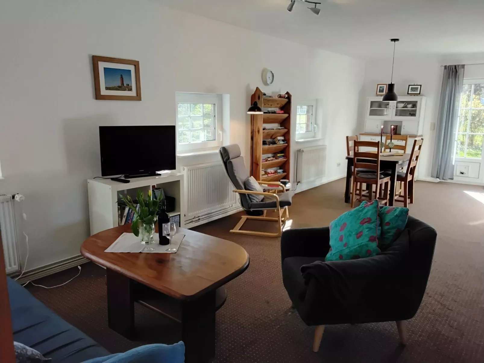 Auf zwei Etagen mit Gartennutzung-Binnen