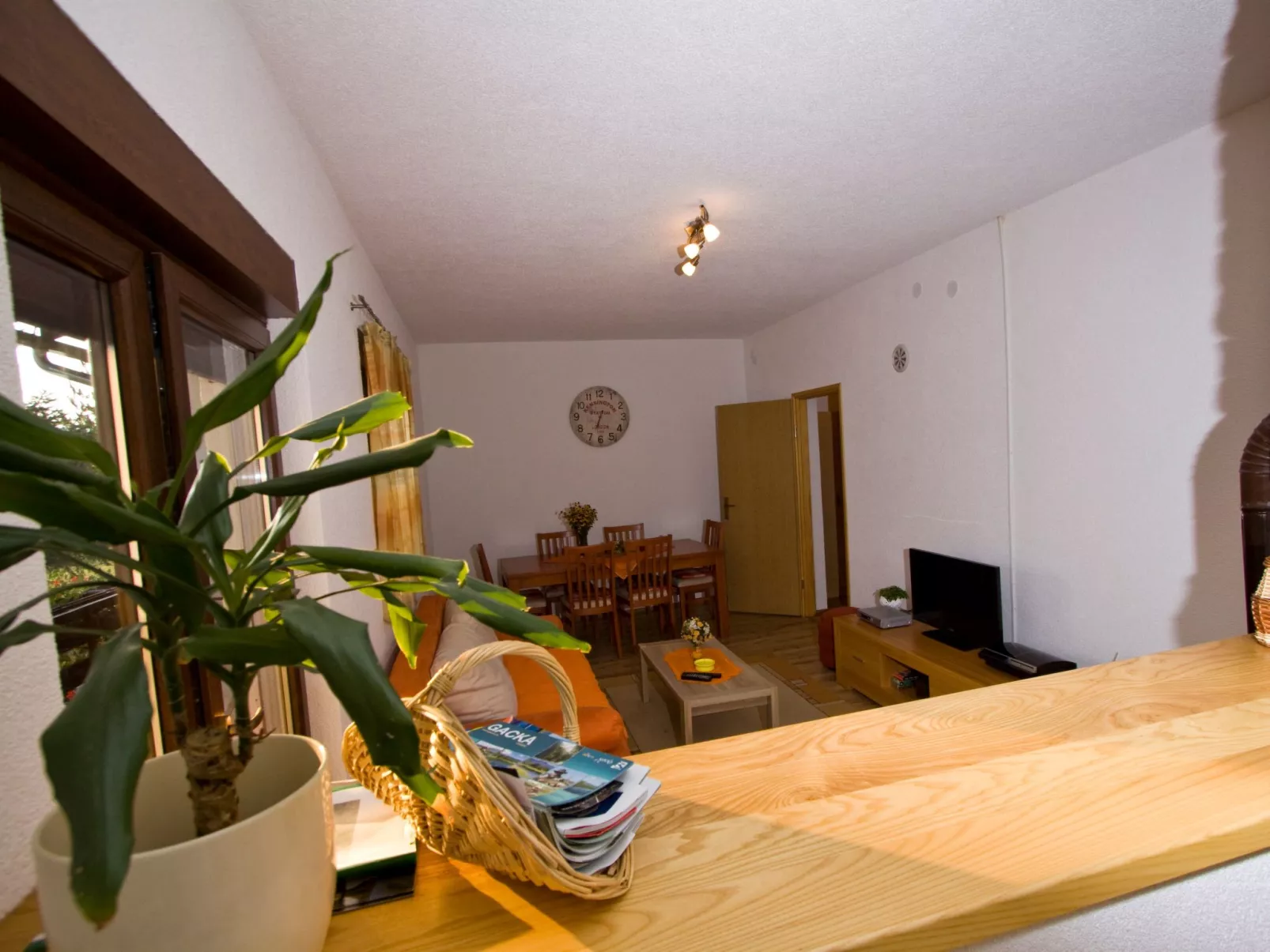 Mit Garten, Grill und Terrasse-Binnen