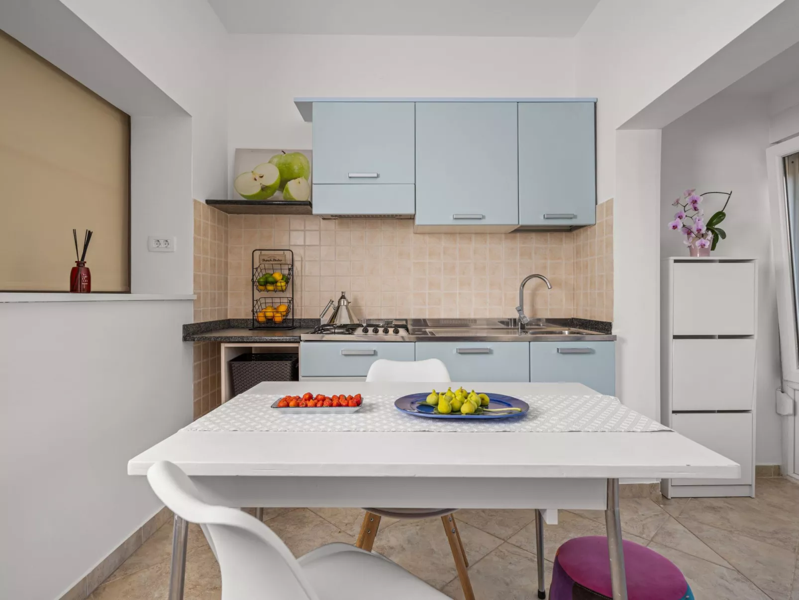 Attraktive Wohnung mit privatem Pool-Binnen