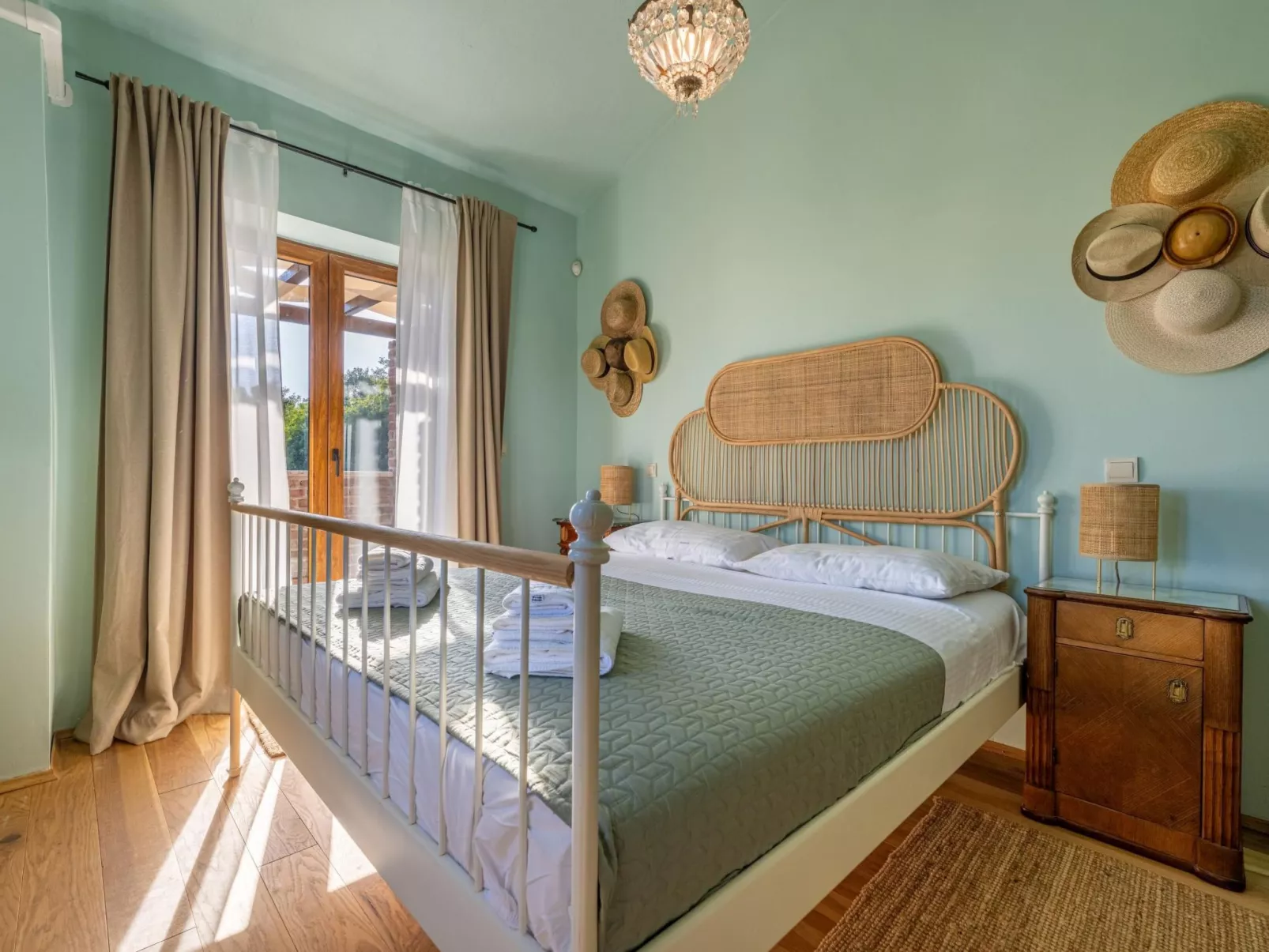 Villa Paradis 13-Binnen