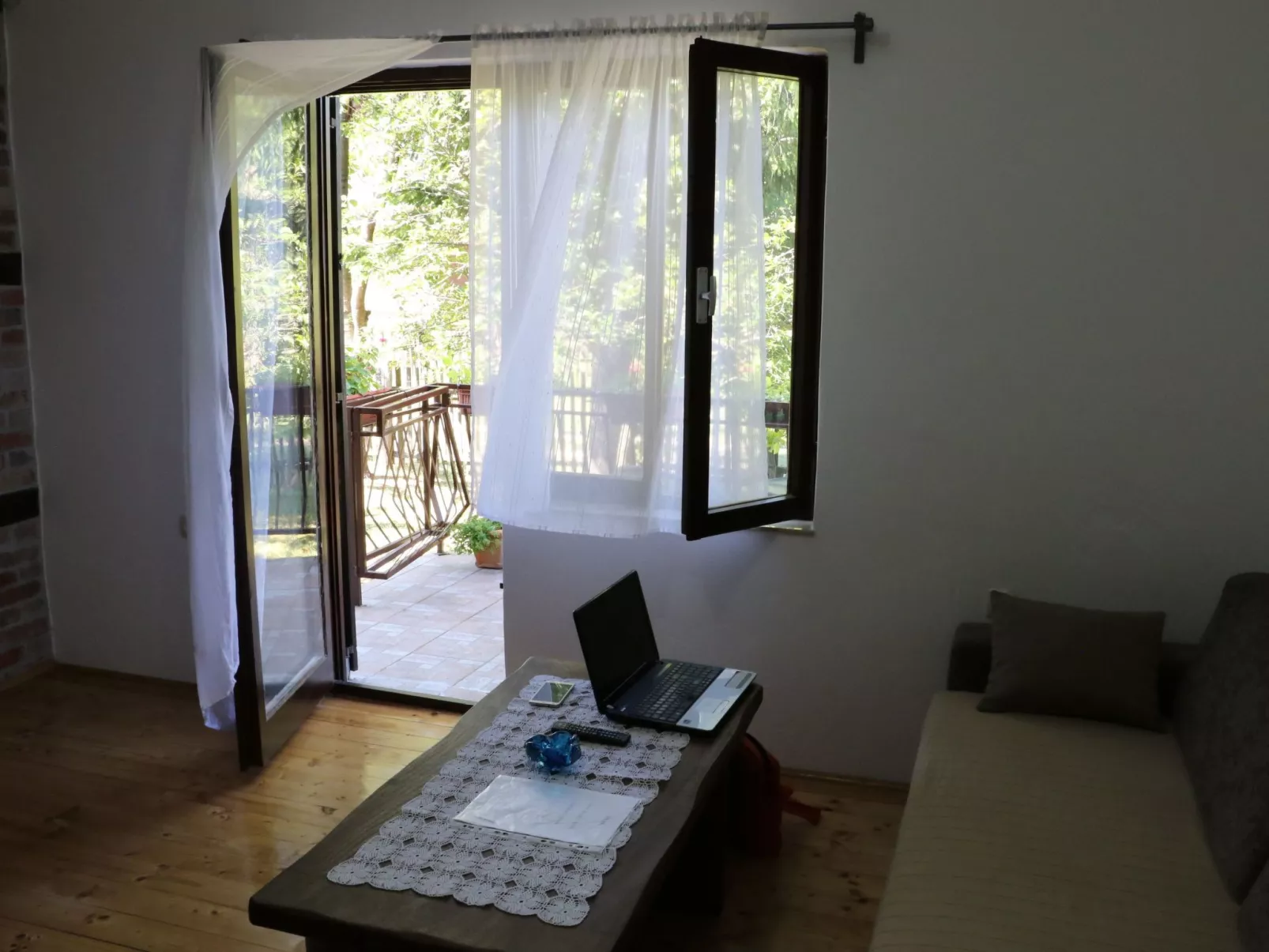 Mit Garten, Grill und Terrasse-Binnen