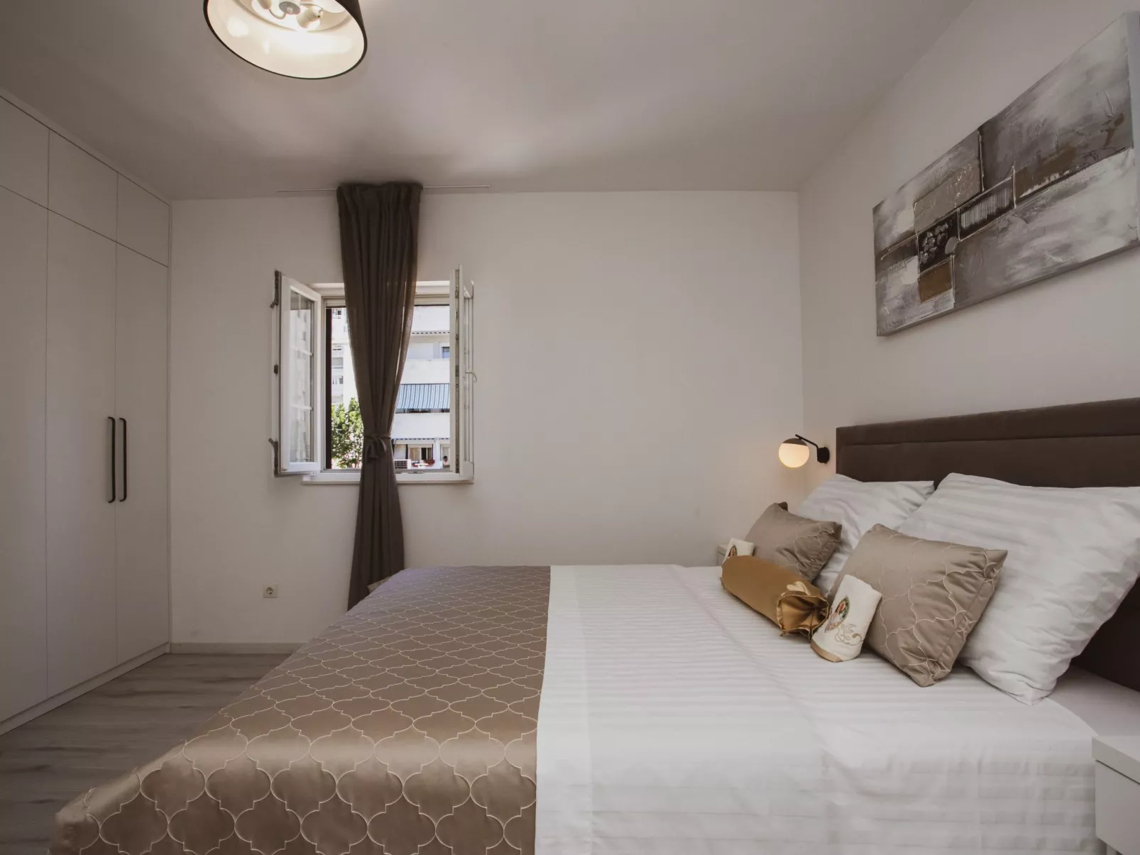 Luxuriöses Ferienhaus Lucija mit Jacuzzi-Image-tags.info