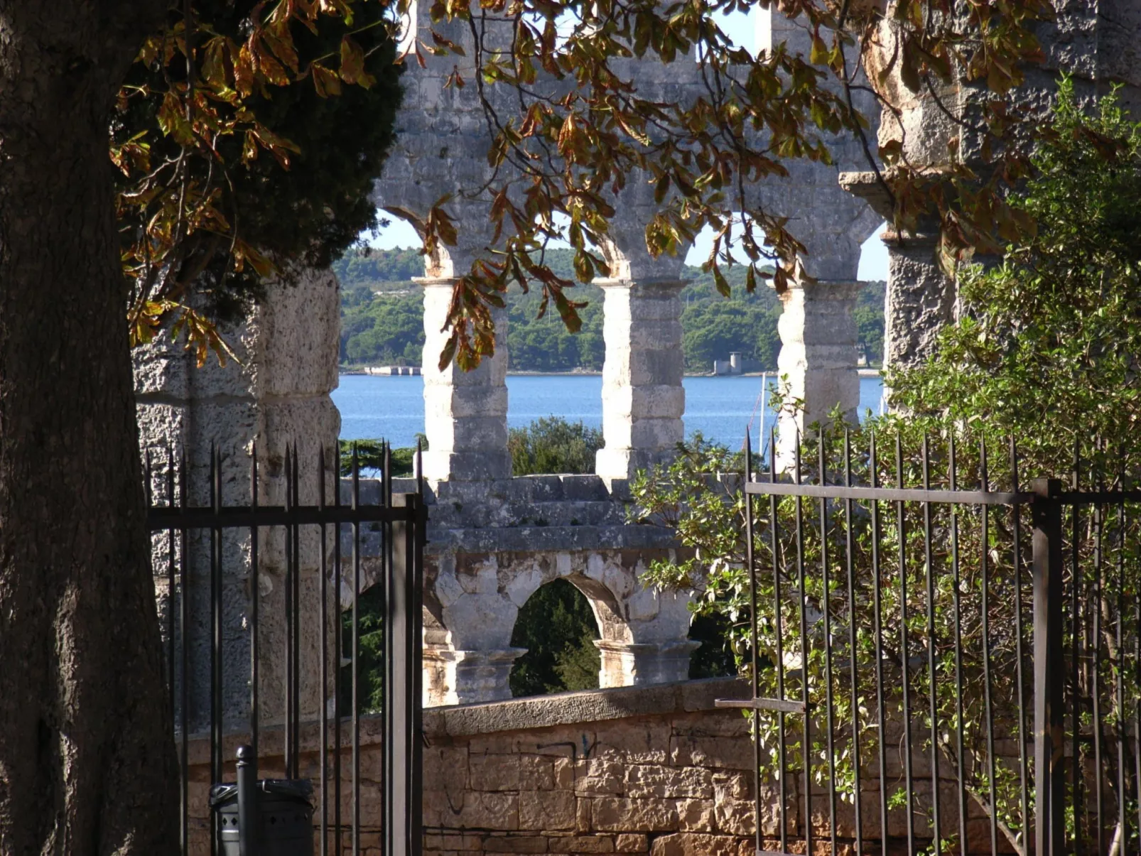 Geräumige Ferienwohnung Lavanda 4-Buiten