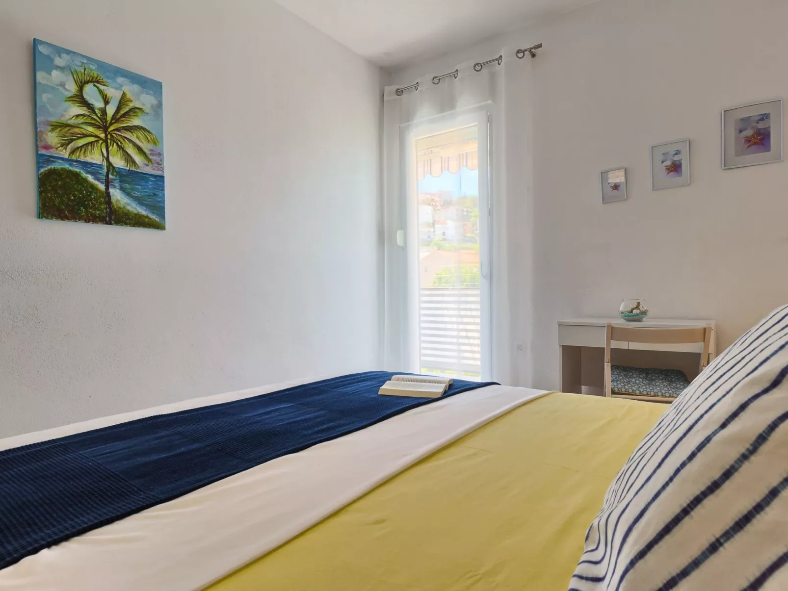 "Split Area Apartment"-Binnen