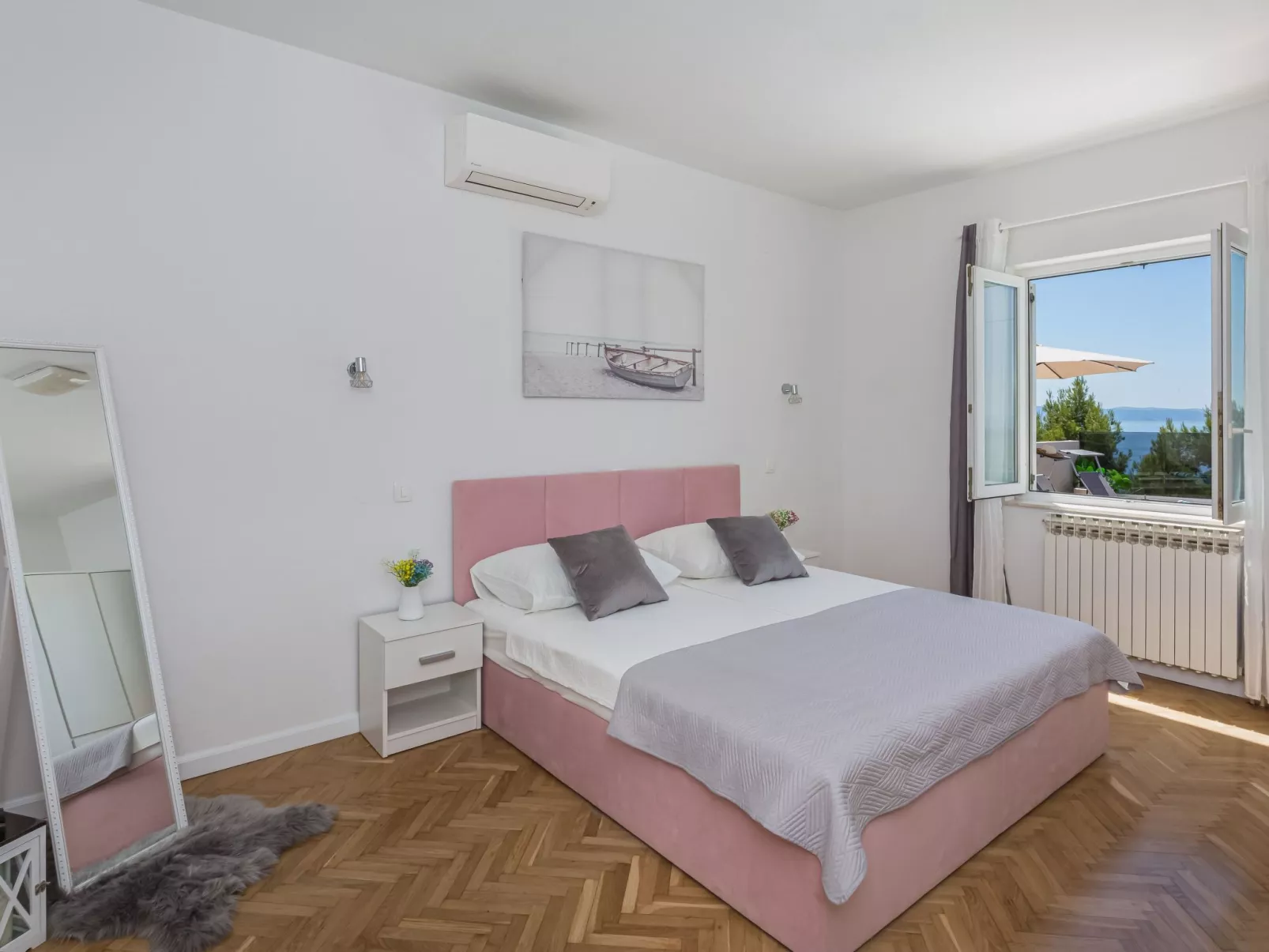 Ferienvilla 'Villa Zarello-Binnen