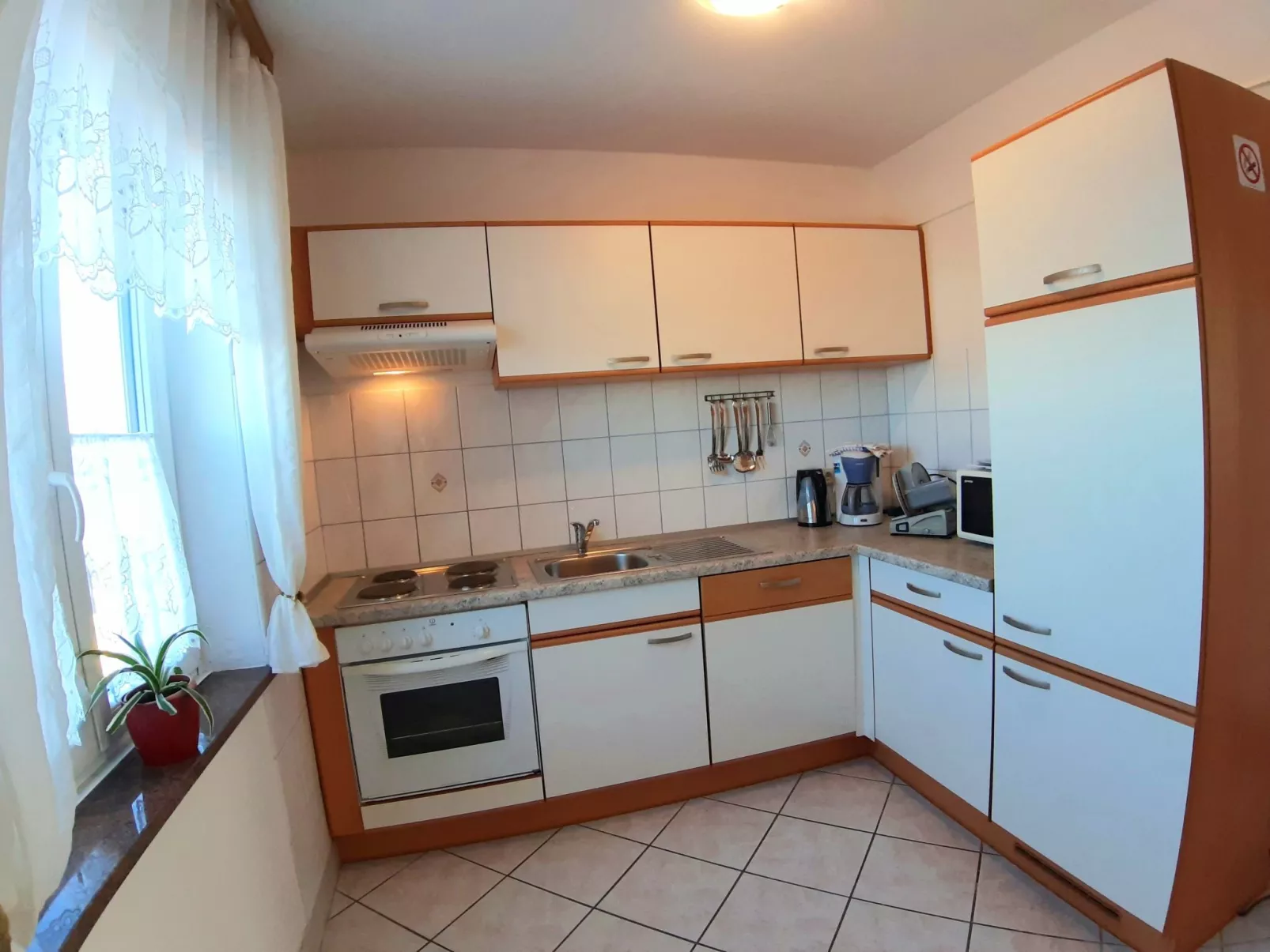 Mit beheiztem Pool-Binnen