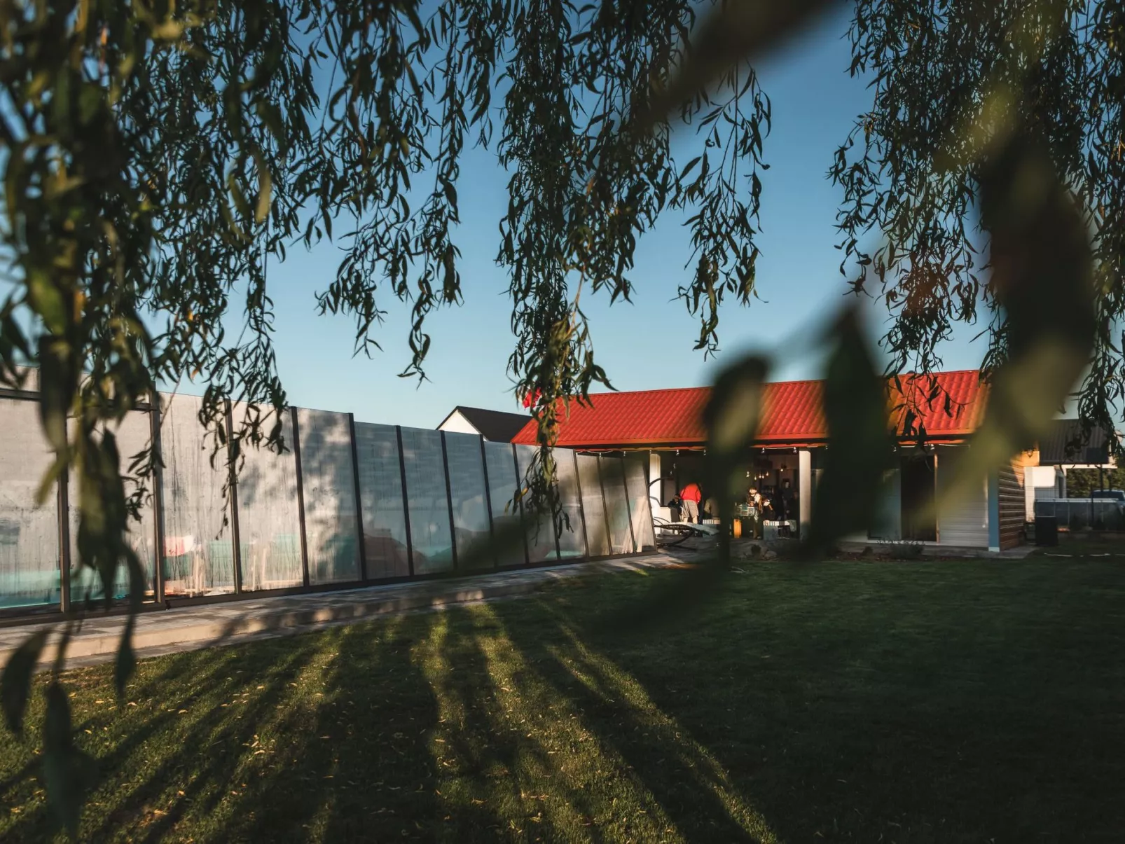 "New 5" mit Infinity-Pool-Buiten