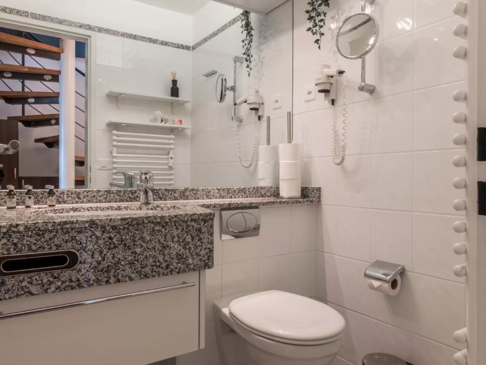 Apartment Alpenrose 2.5 mit Mitbenutzung SPA & Wellness-Binnen