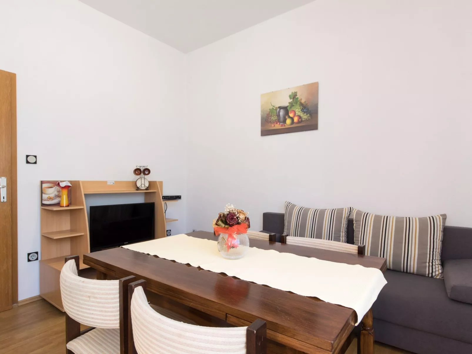 "Apartman Nikola"-Binnen