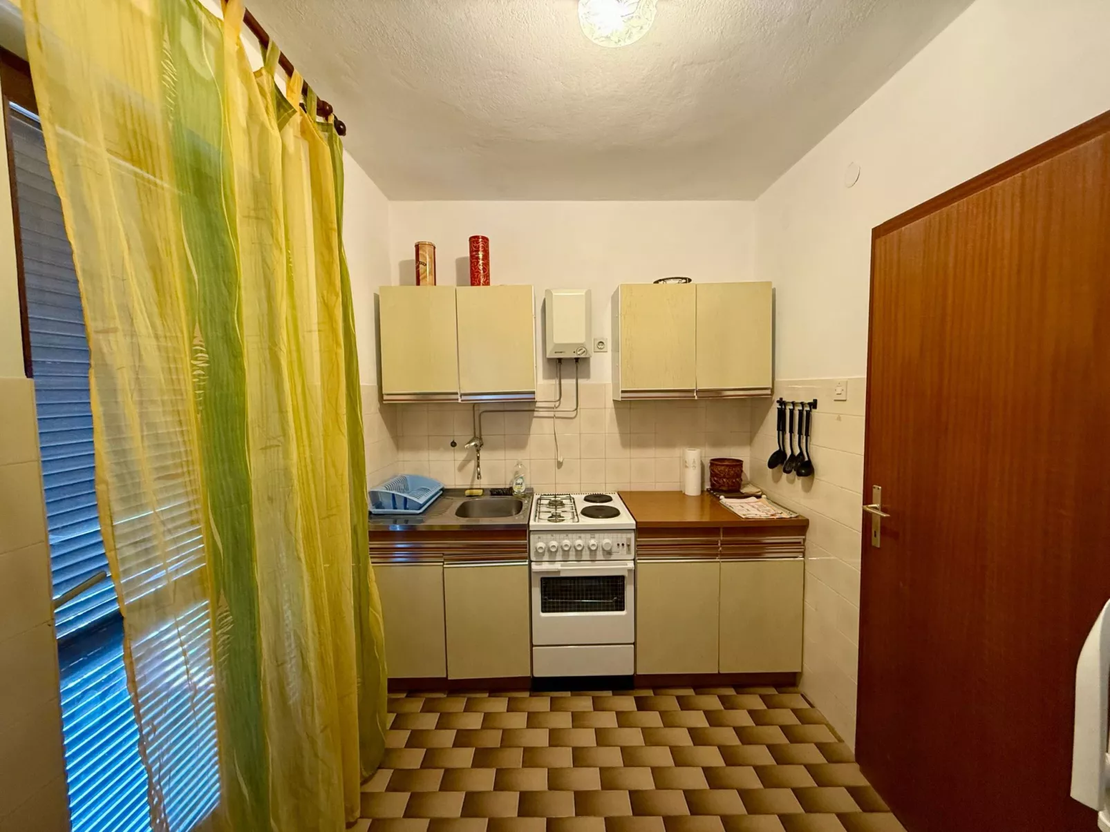 Apartment Višnja-Binnen