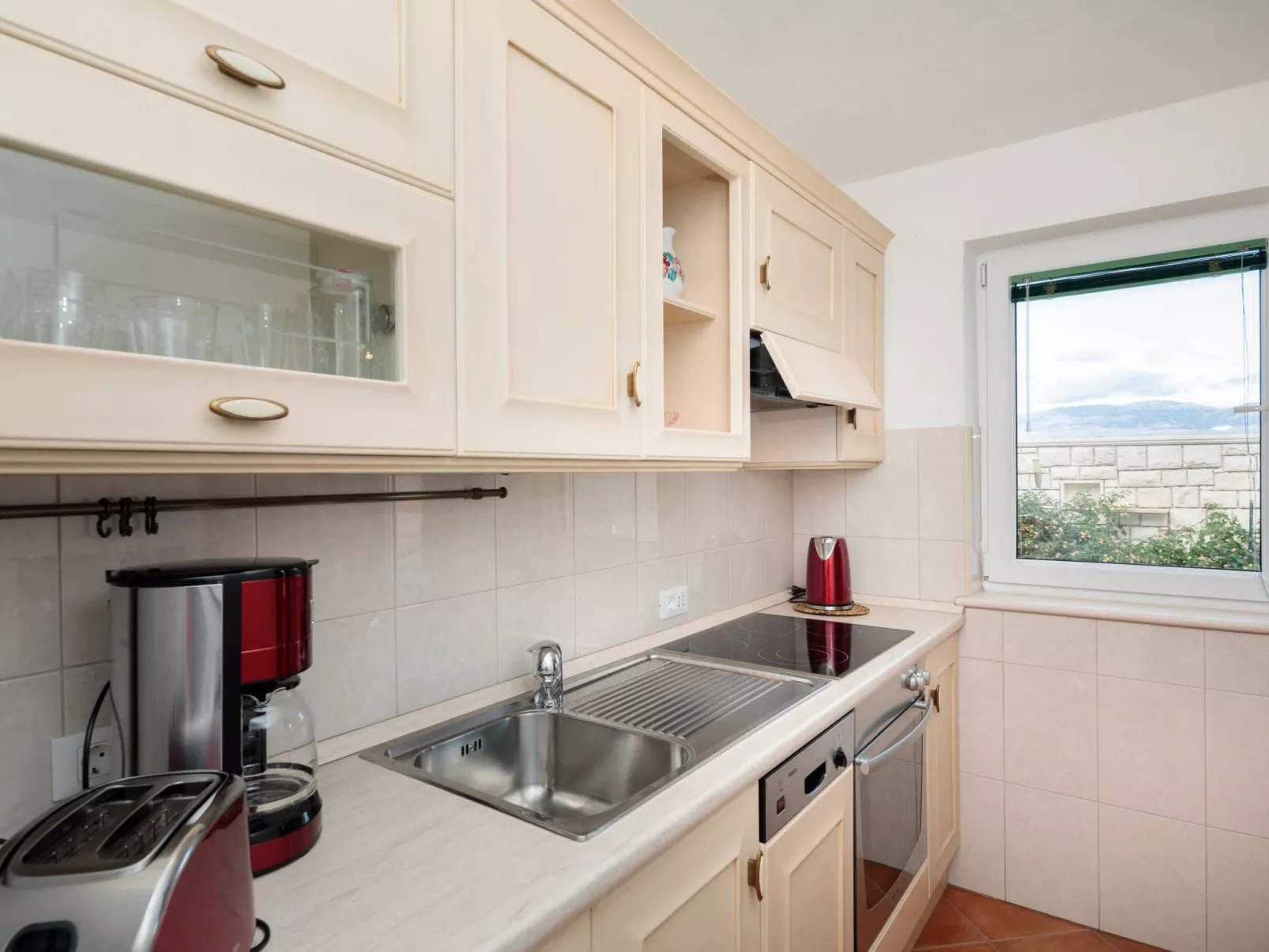 Luxuriöses Studio-Apartment mit Terrasse-Binnen