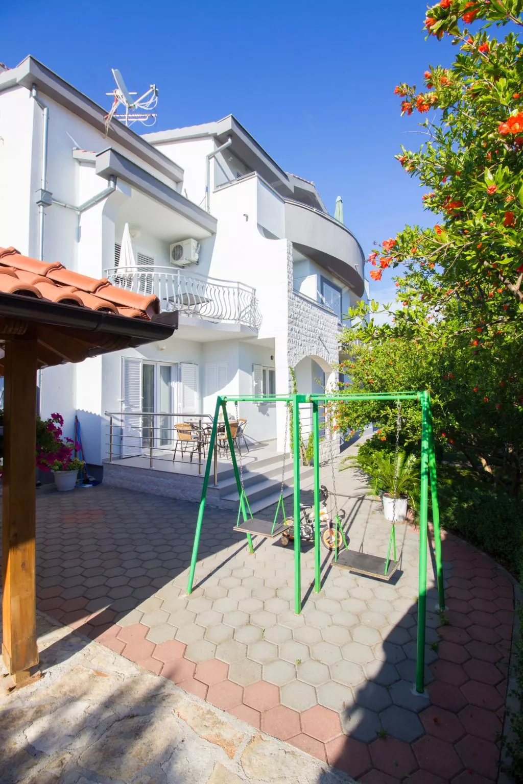 Wohnung mit Blick auf das Wasser-Buiten