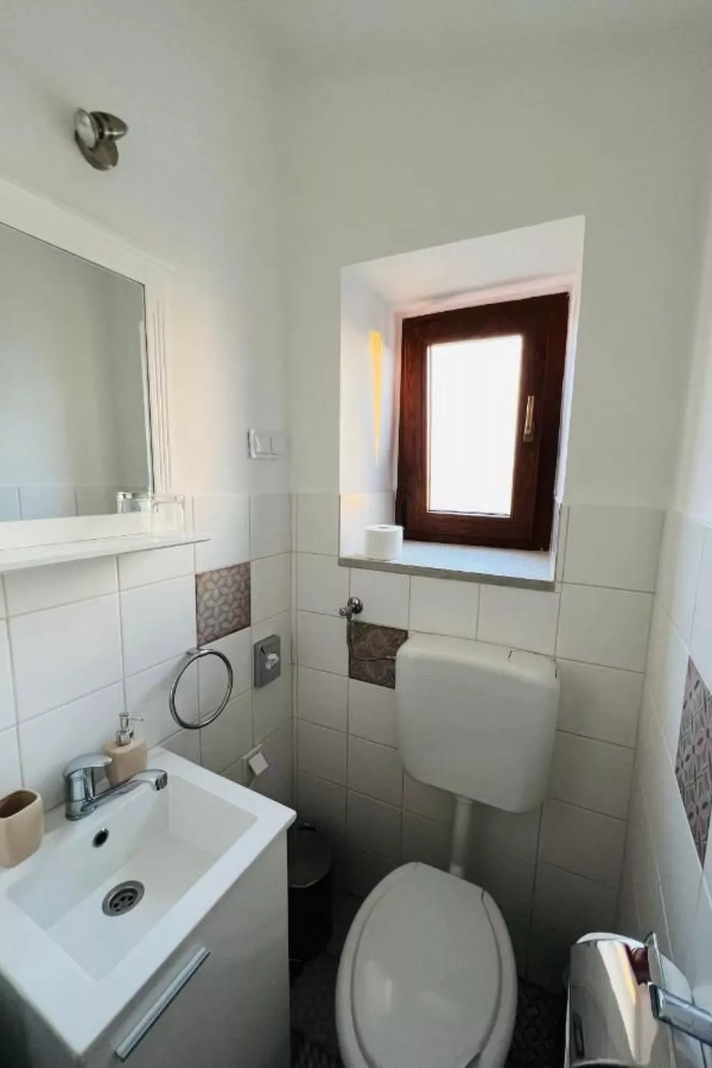 Wohnung "Viola Marija" mit Terrasse-Binnen