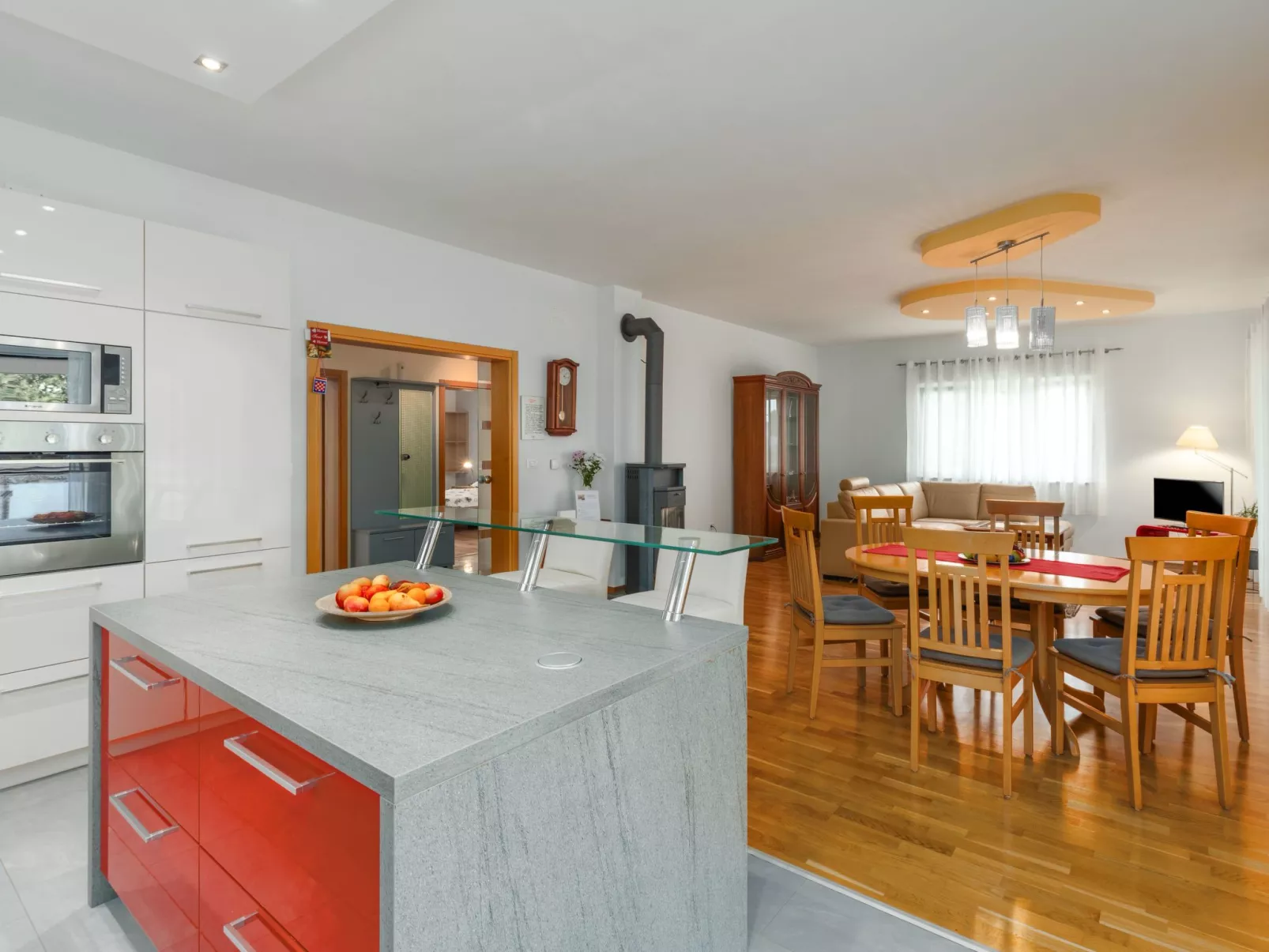 Ferienvilla 'Villa Sandra'-Binnen