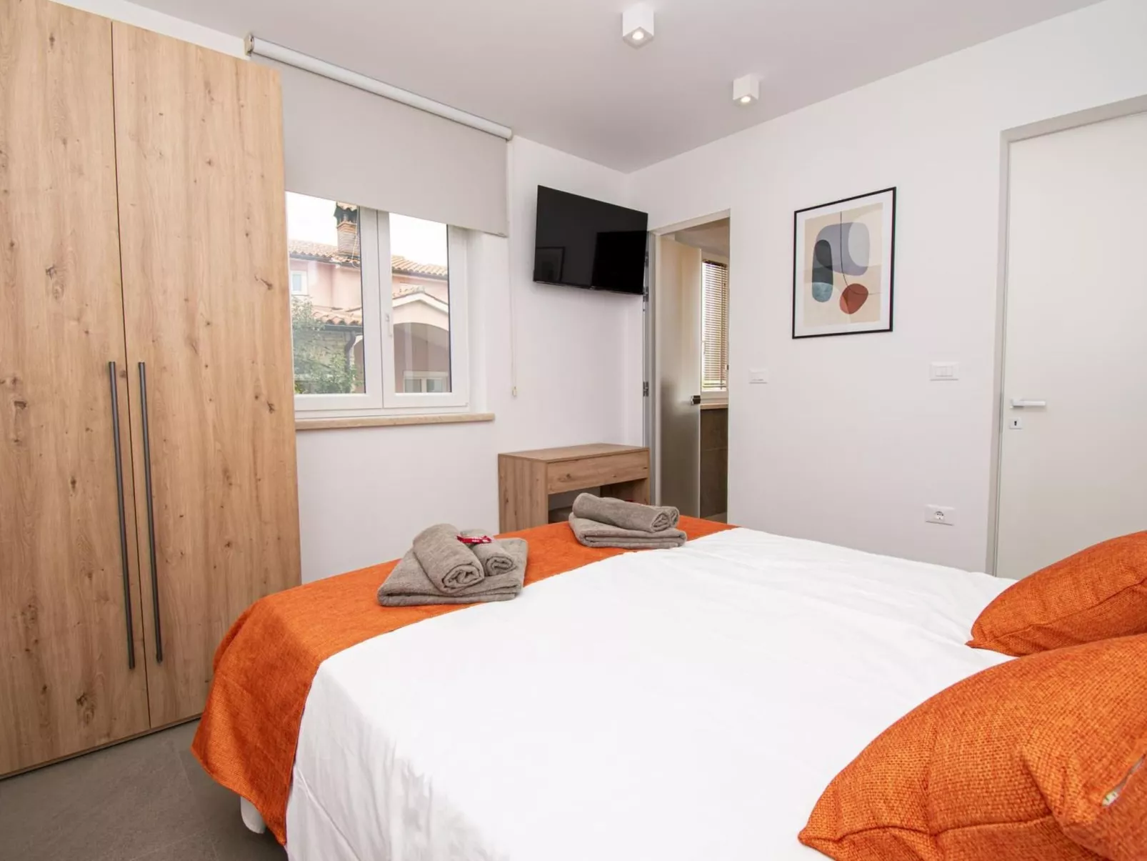 Schöne Villa im Dorf Ližnjan-Image-tags.info