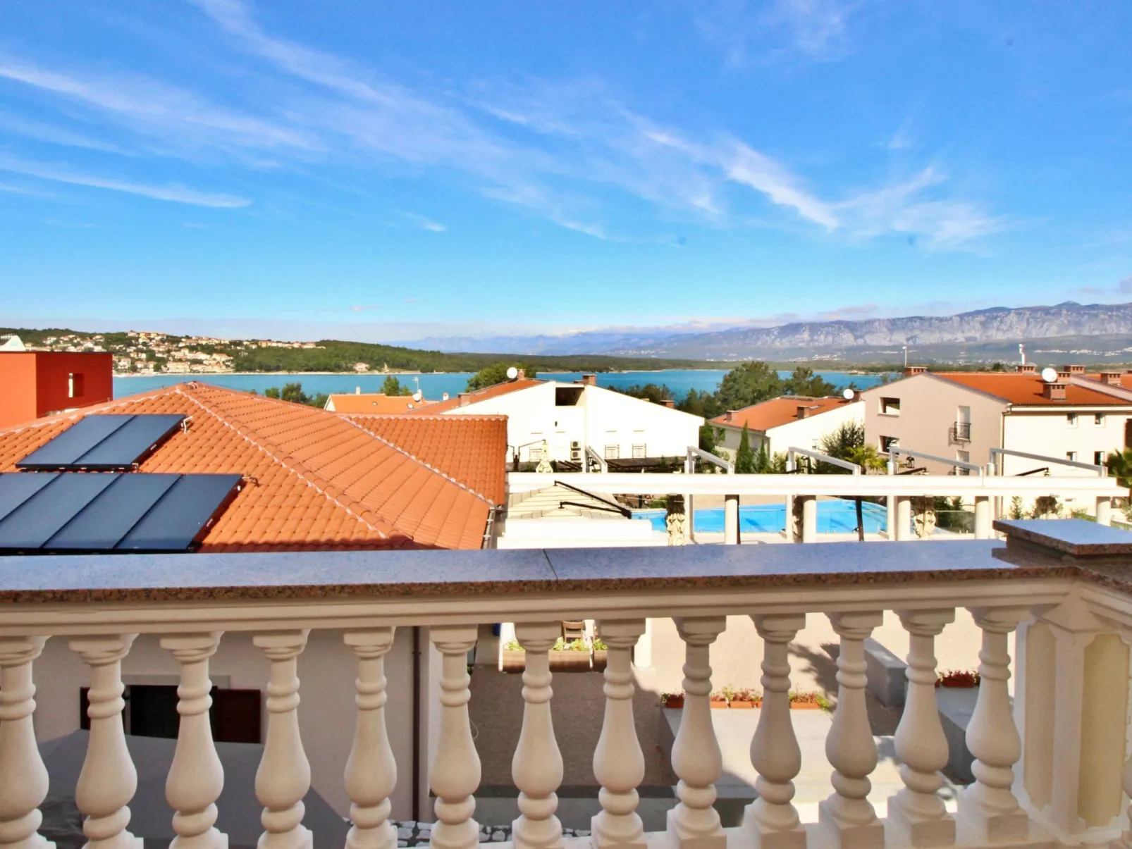 Apartment Ivanka-Buiten