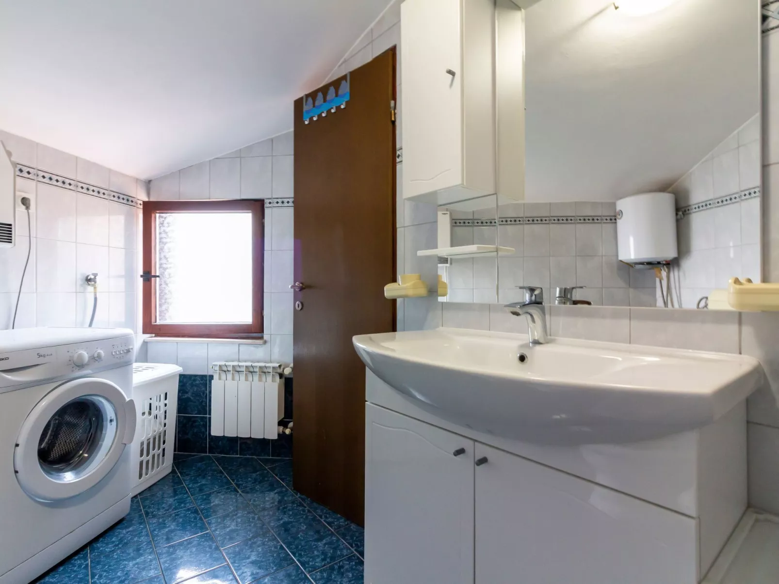 Ferienappartement Edi mit zwei Balkonen-Binnen