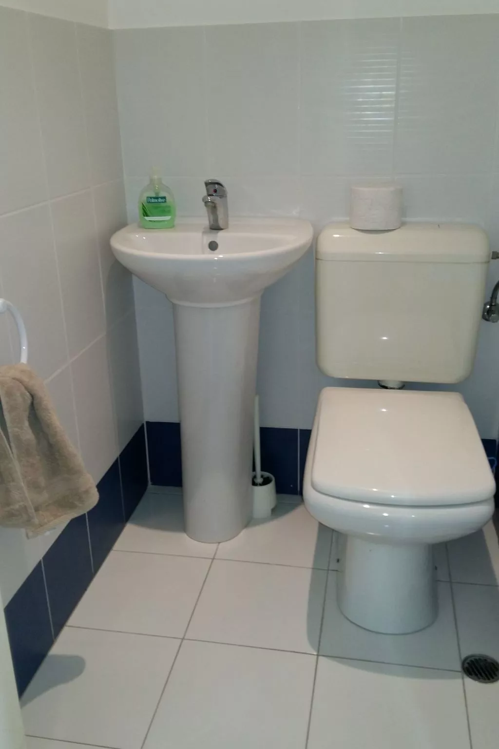 Geräumiges Ferienwohnung im Erdgeschoss mit zwei Schlafzimmern für sechs Person-Image-tags.info