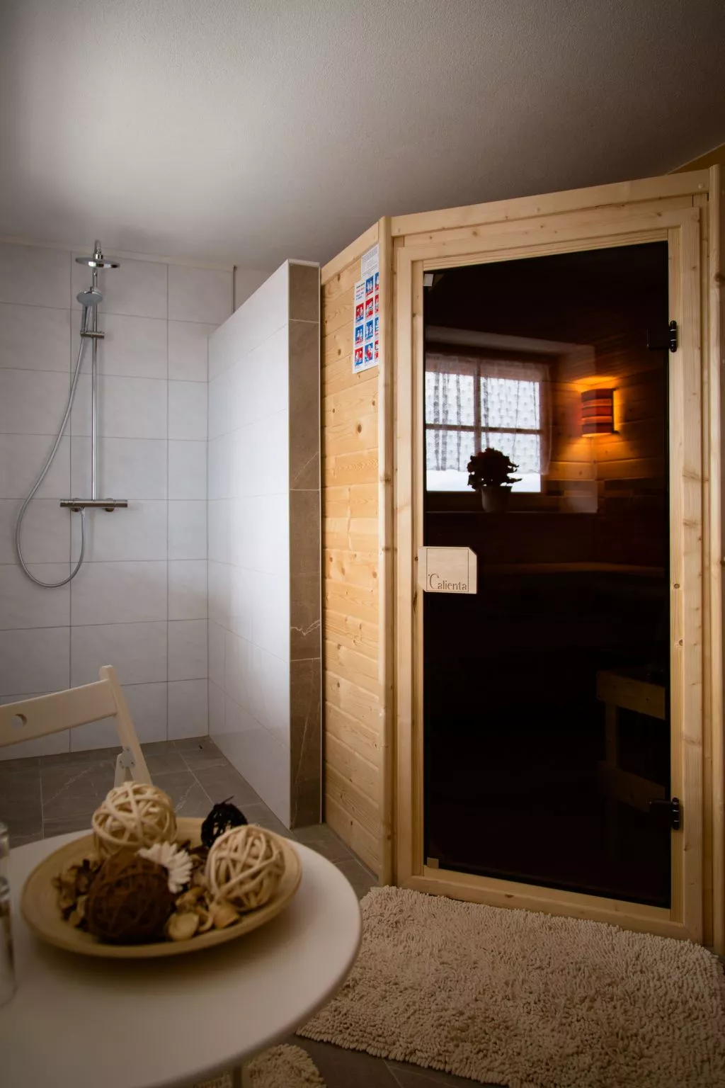 Alm-Ferienhaus-Binnen