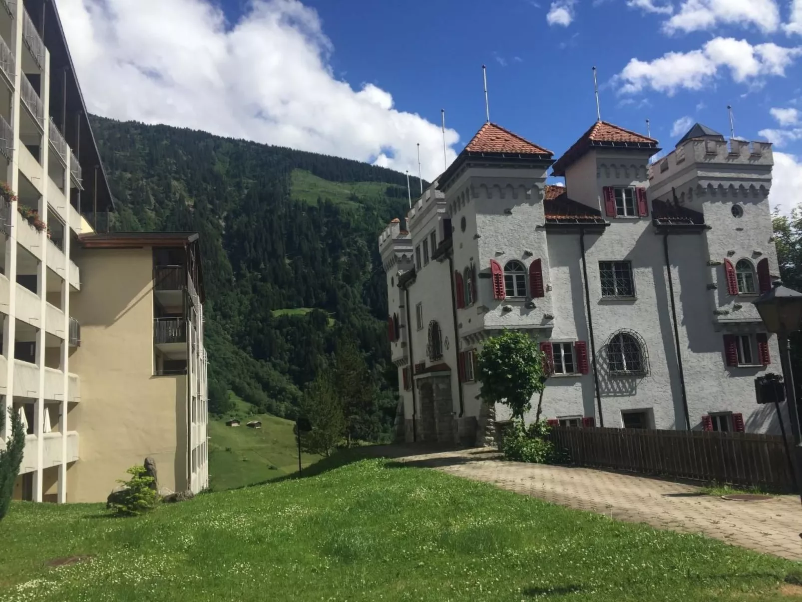 Gemütliche Ferienwohnung im Disentiserhof-Buiten