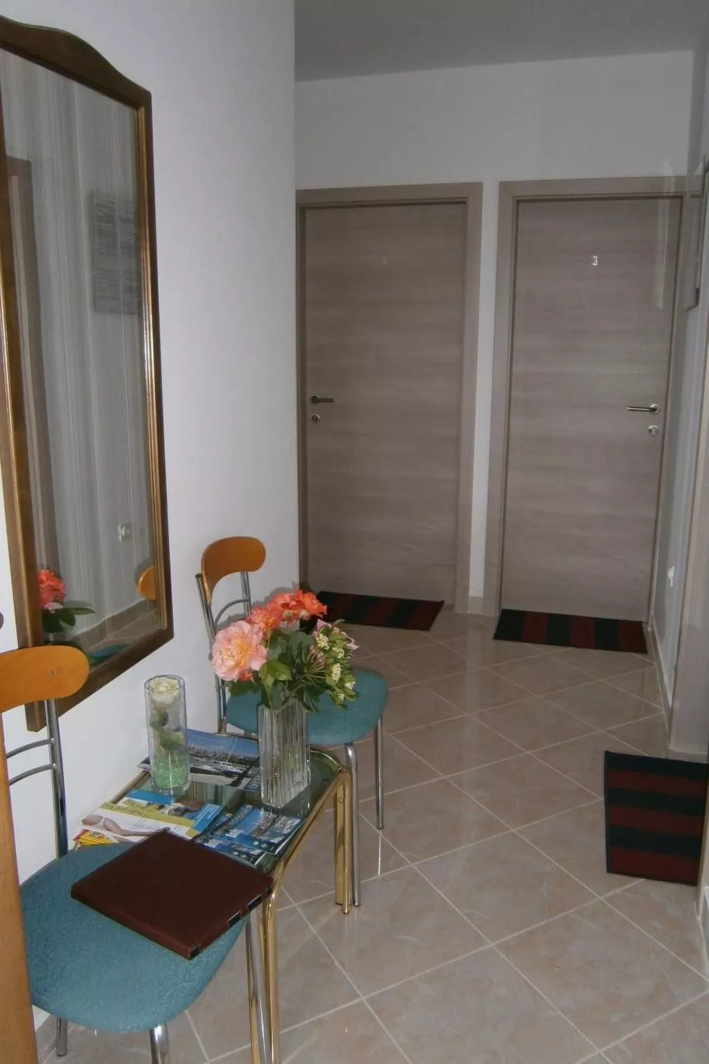 Appartement für 2-3 Personen mit Balkon und Gemeinschaftspool-Binnen