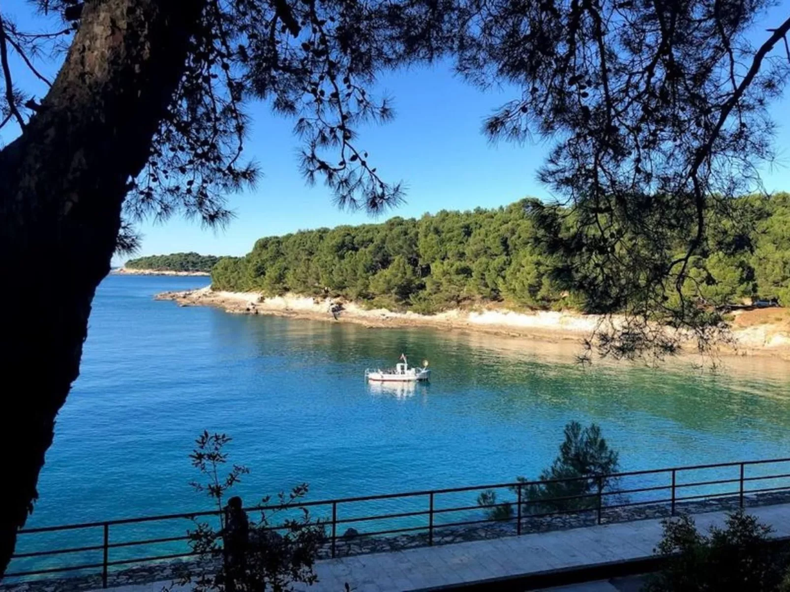 Modern eingerichtete Wohnung in der Nähe des Strandes...-Buiten