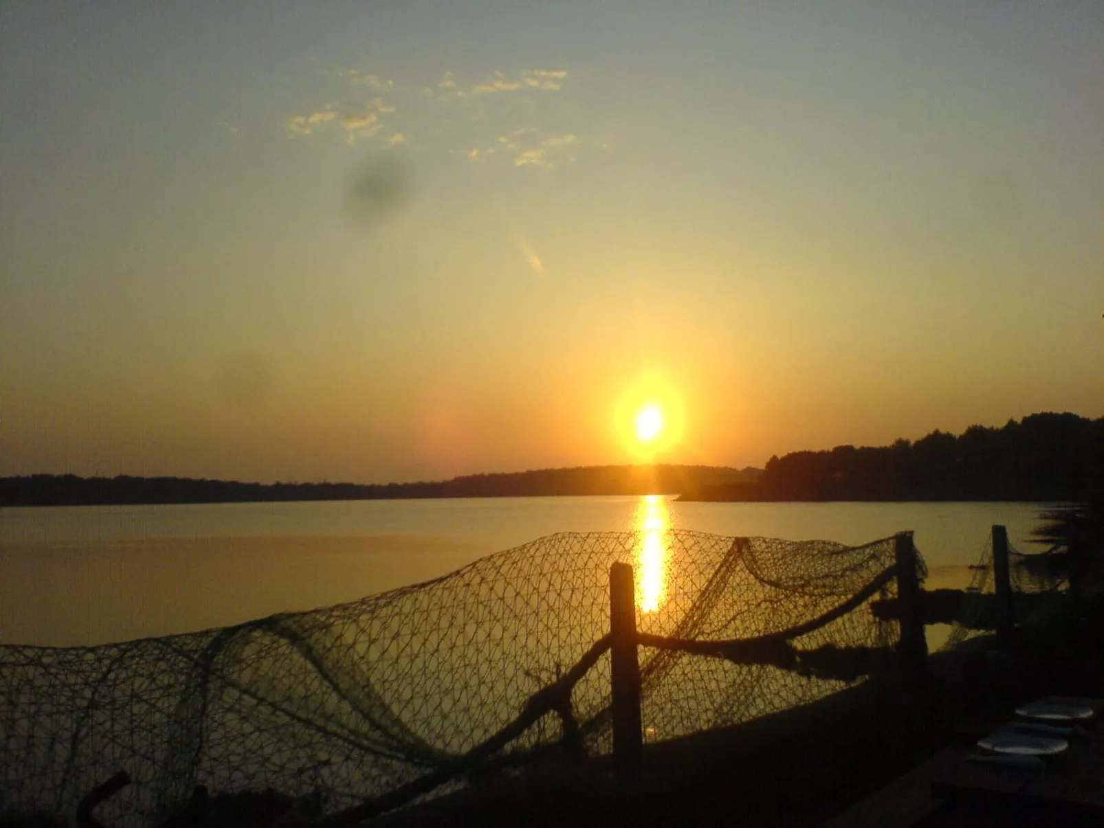Typisch istrisches Steinhaus mit Grill und Garten-Buiten