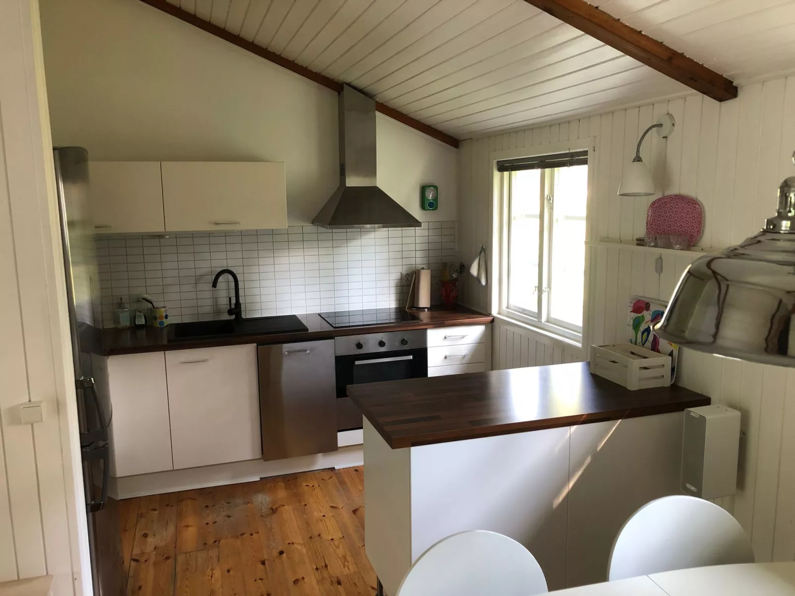 Schönes Ferienhaus mit Garten, Terrasse und Grill-Binnen