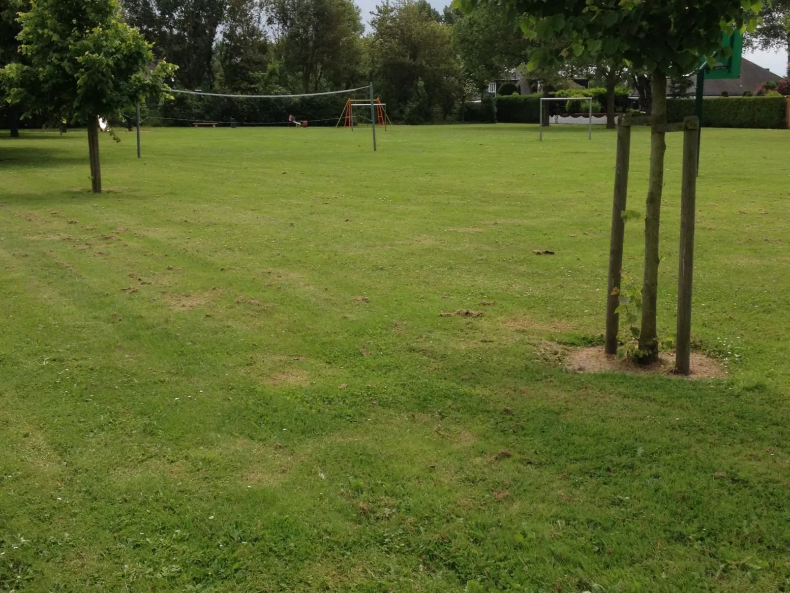 Gemütliche Hütte-Buiten