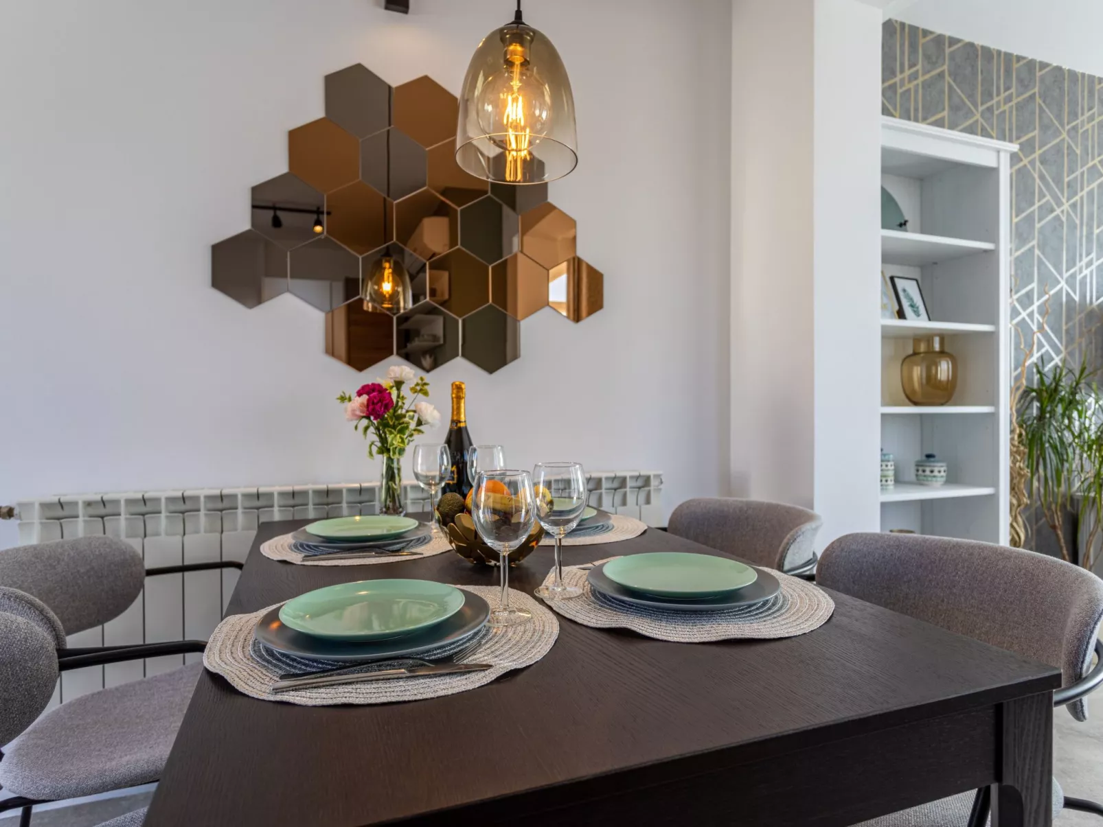 Gästezimmer Tina 6-Binnen