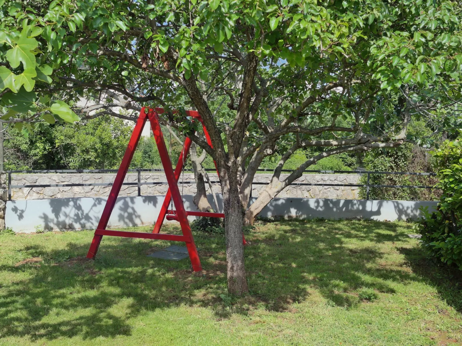 In Šilo mit Privatem Pool-Buiten