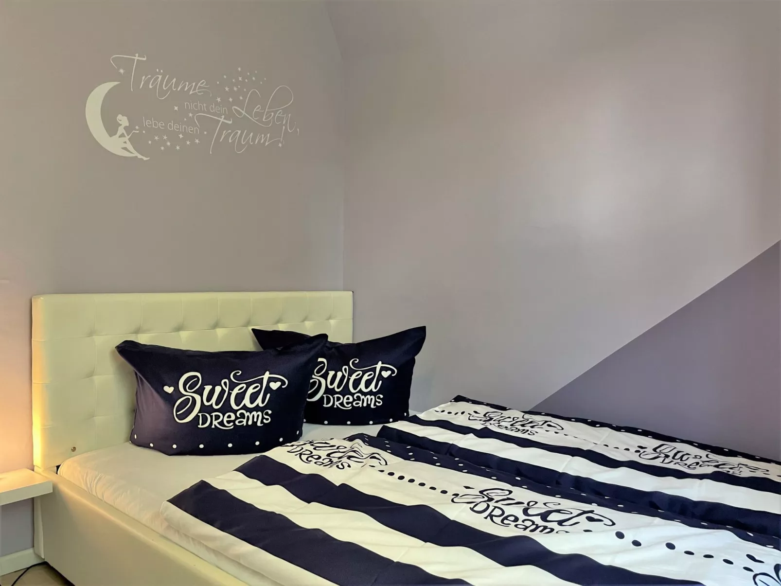 Modernes, gemütliches Ferienhaus mit Terrasse und Garten - Binnen