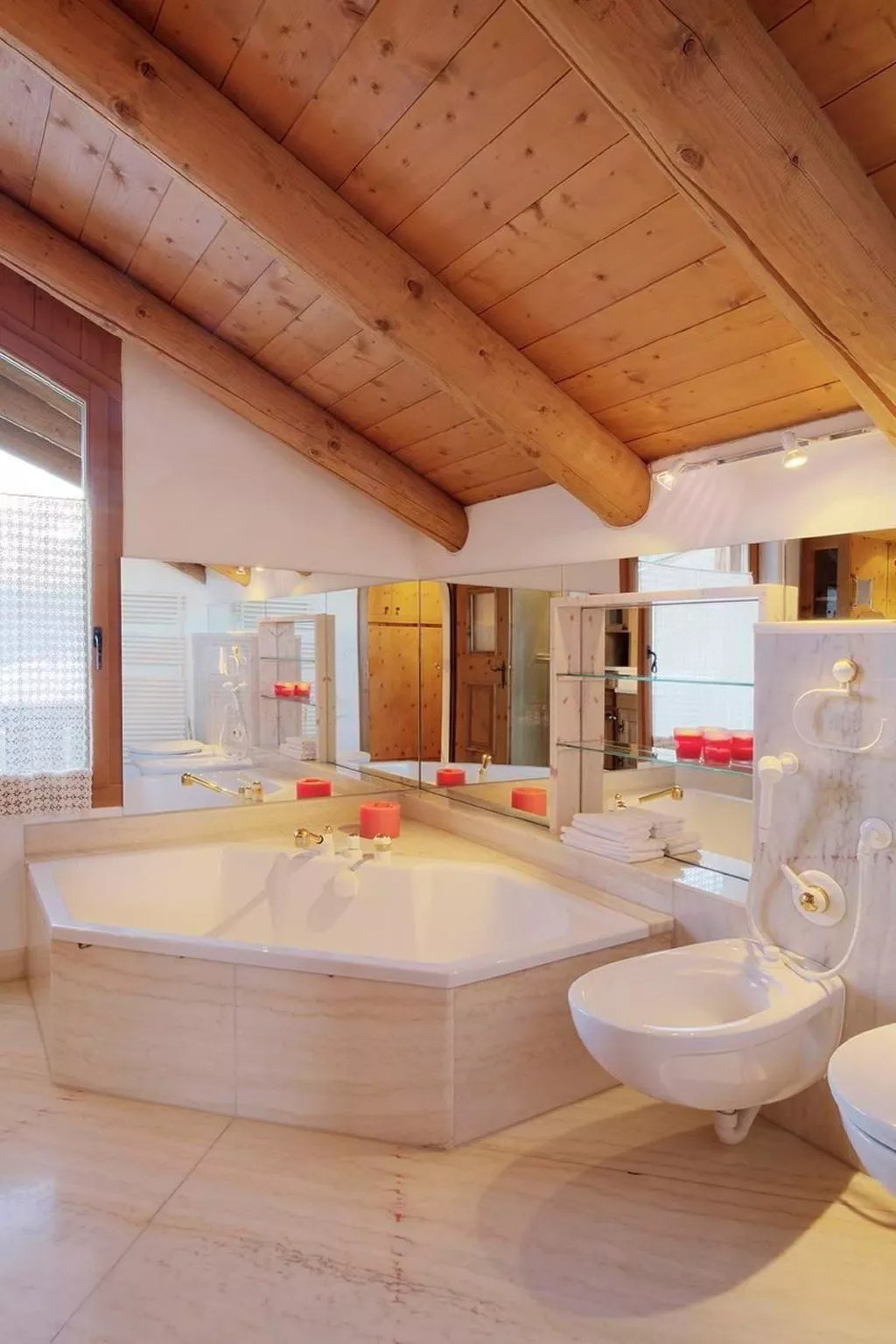 Chesarina Chalet-Binnen