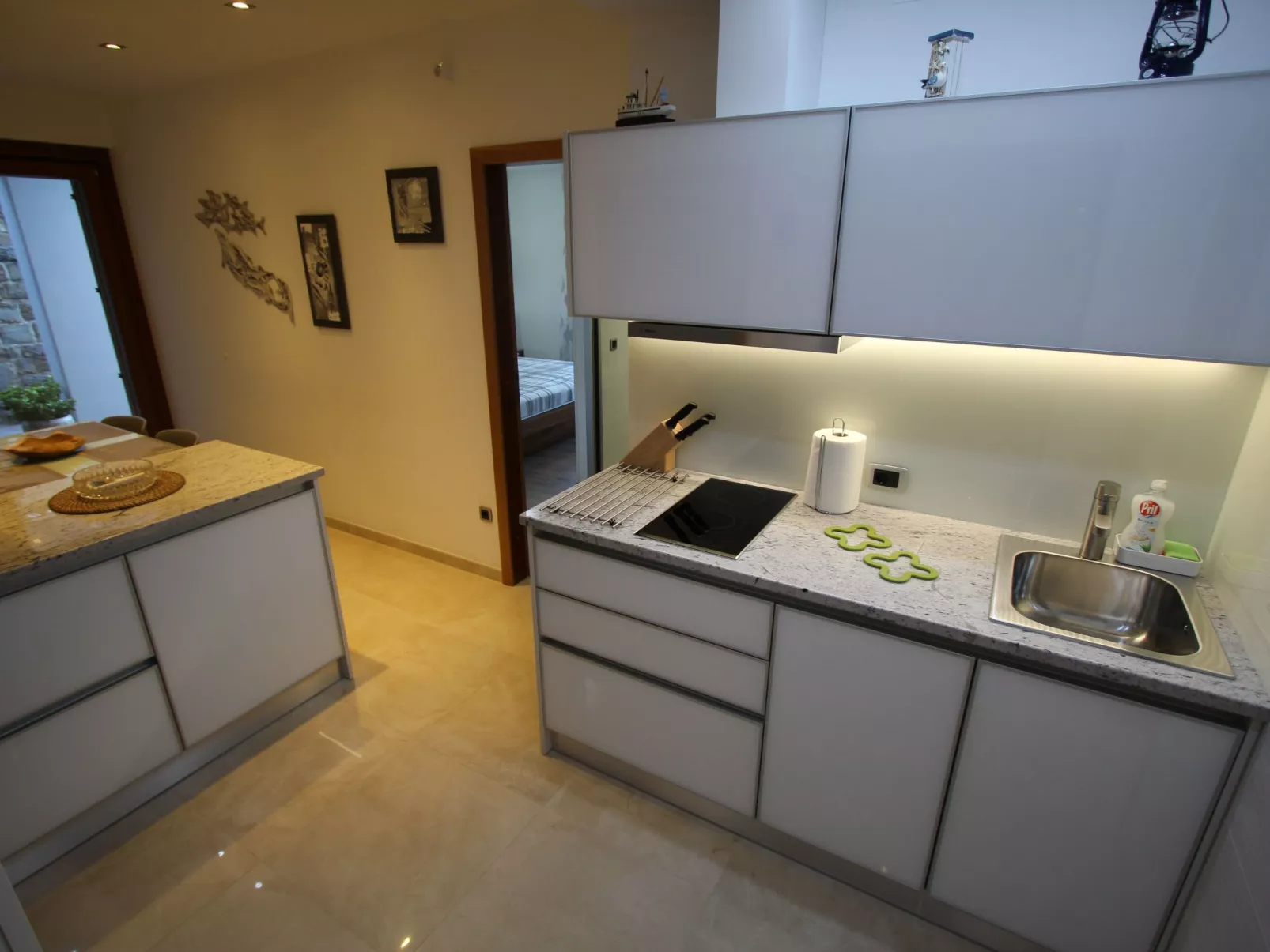 Apartment King mit zwei Schlafzimmern für 4 Personen-Image-tags.info