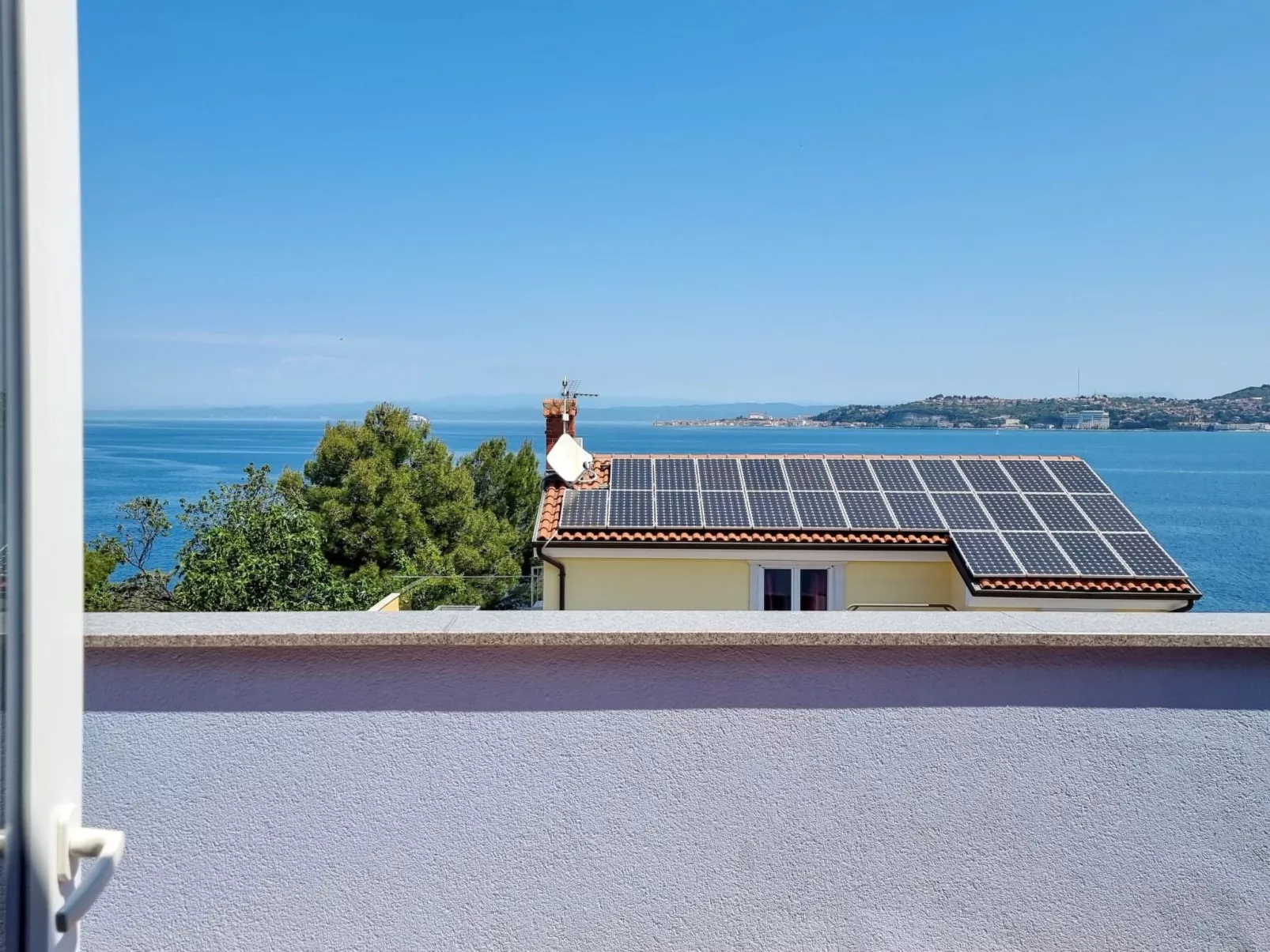 Apartment mit Meerblick für 4 Personen-Buiten