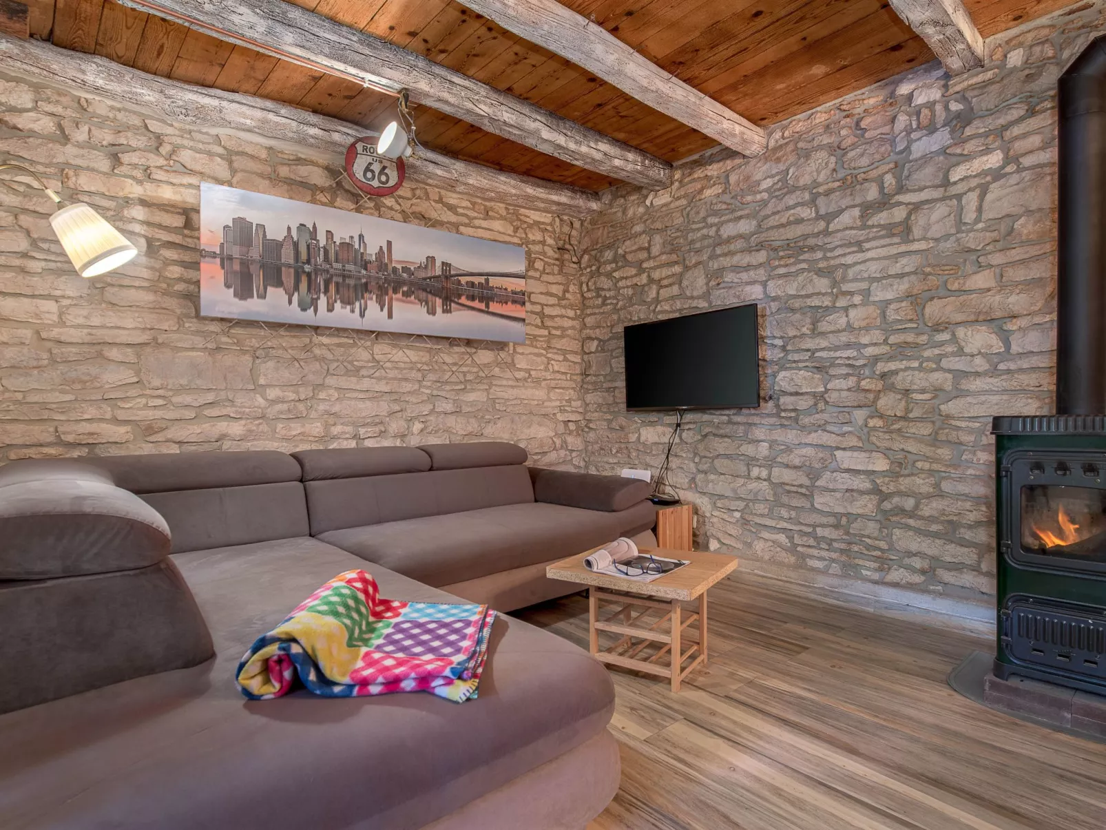 Mit Garten, Terrasse und Grill-Binnen