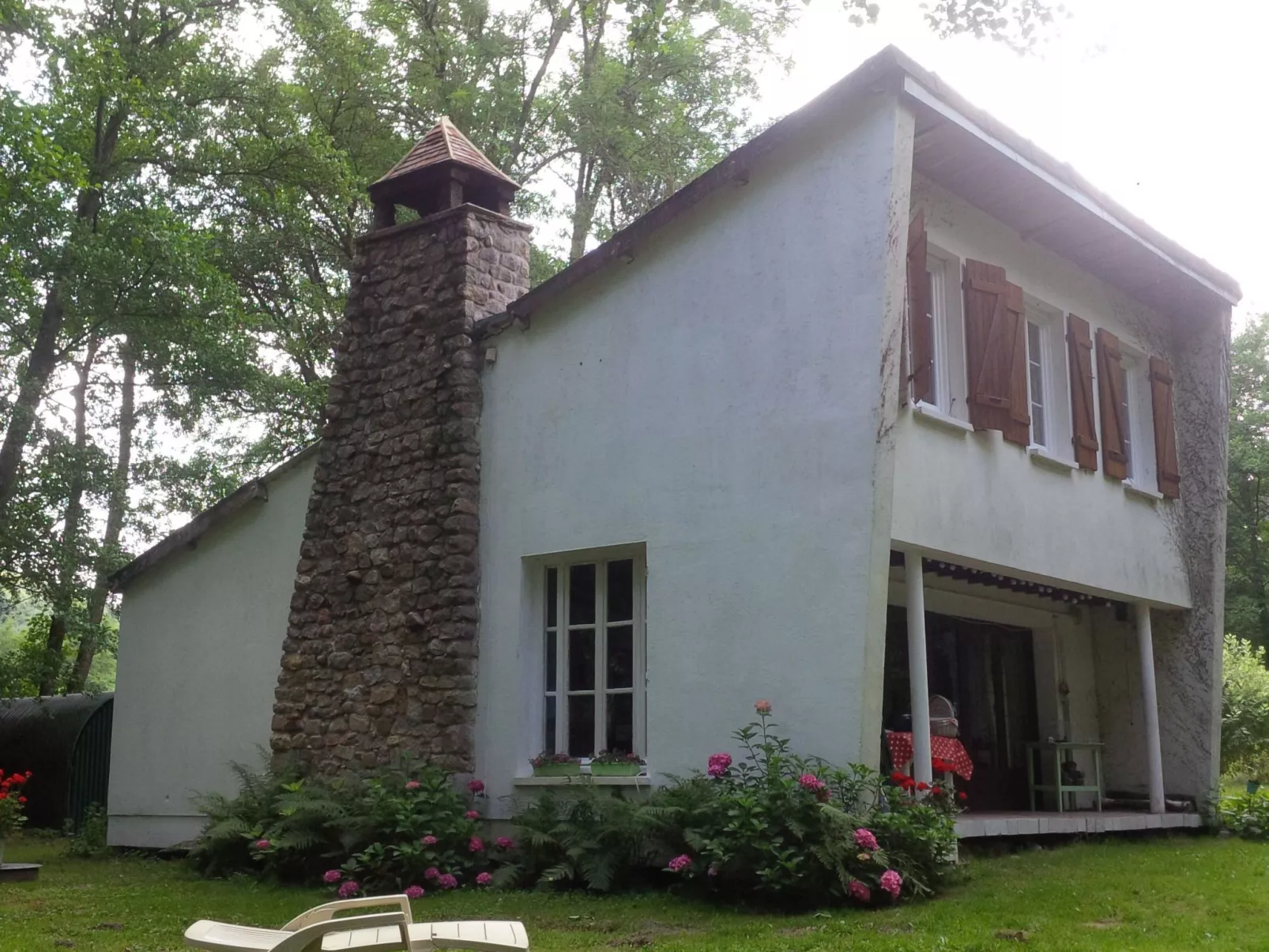 Maison les isles menefriers-Buiten