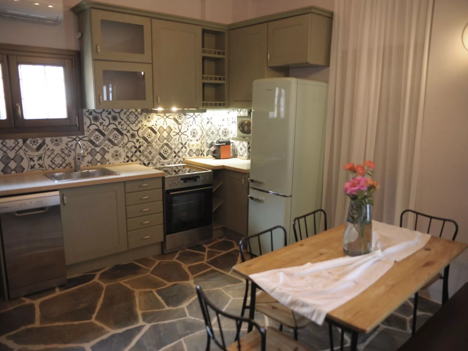 Villa im Grünen-Binnen