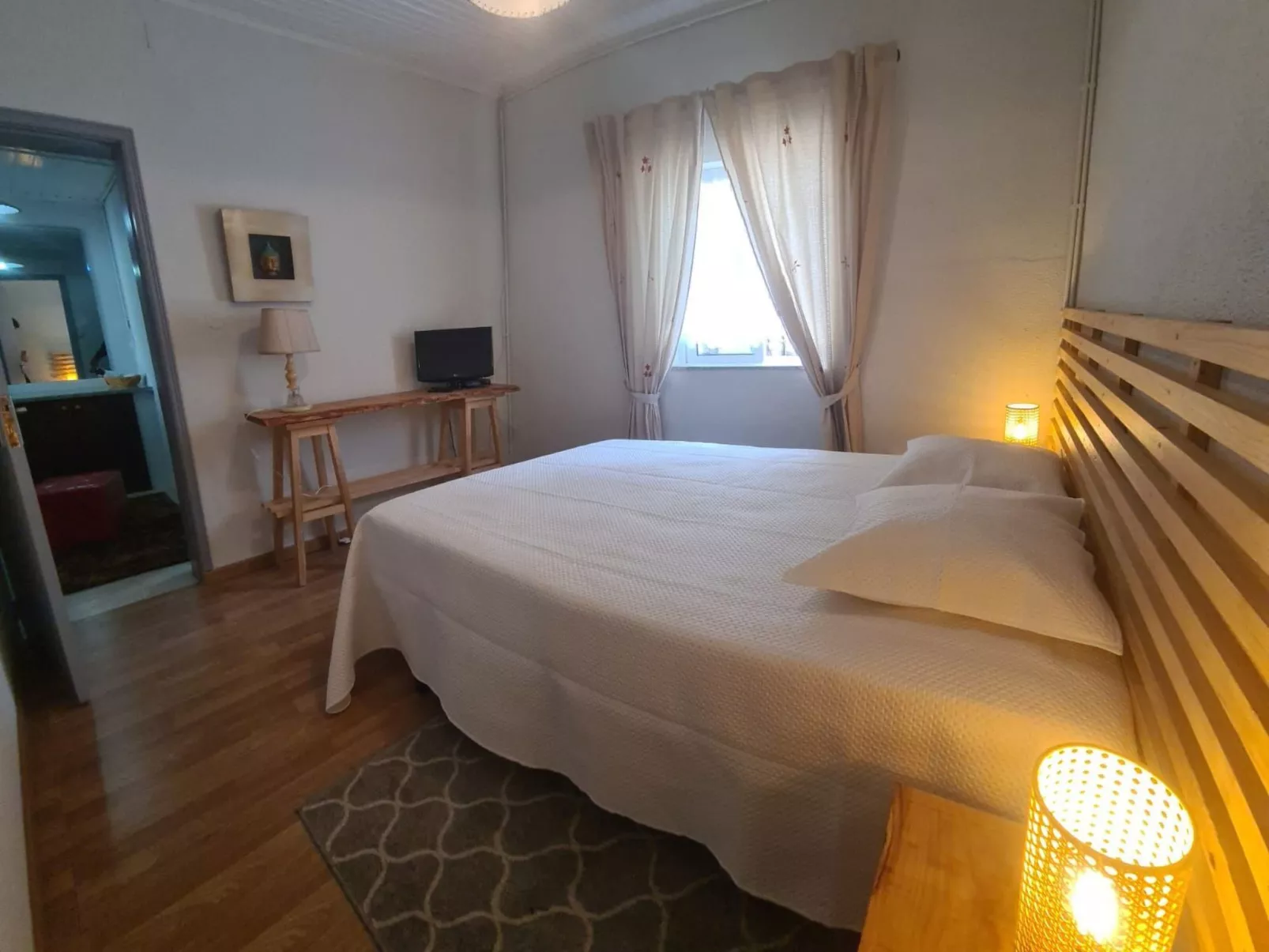 Weißes Haus in Douro Weinberge-Binnen