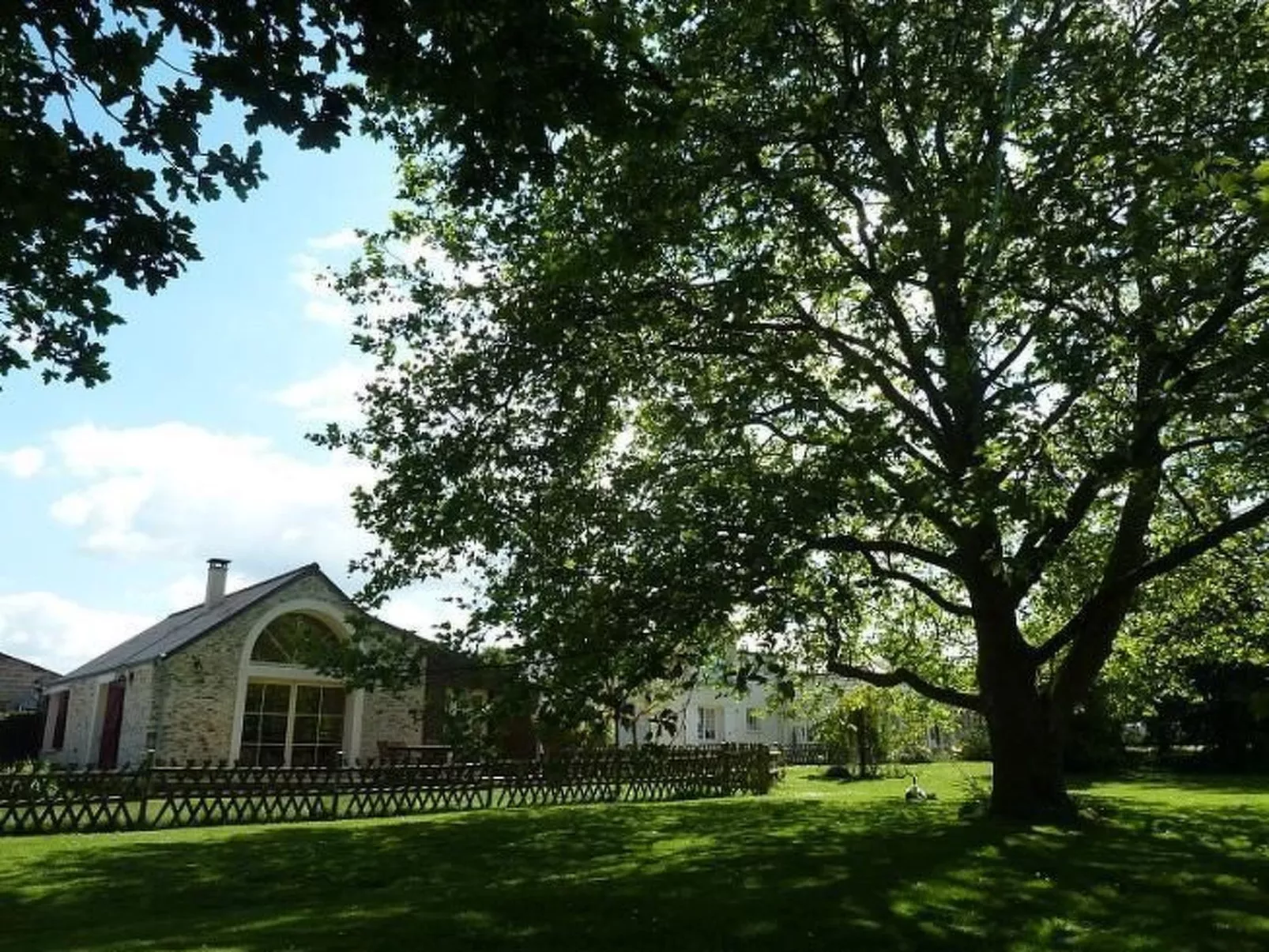 "Au Bas Chalonge Gîte"-Buiten