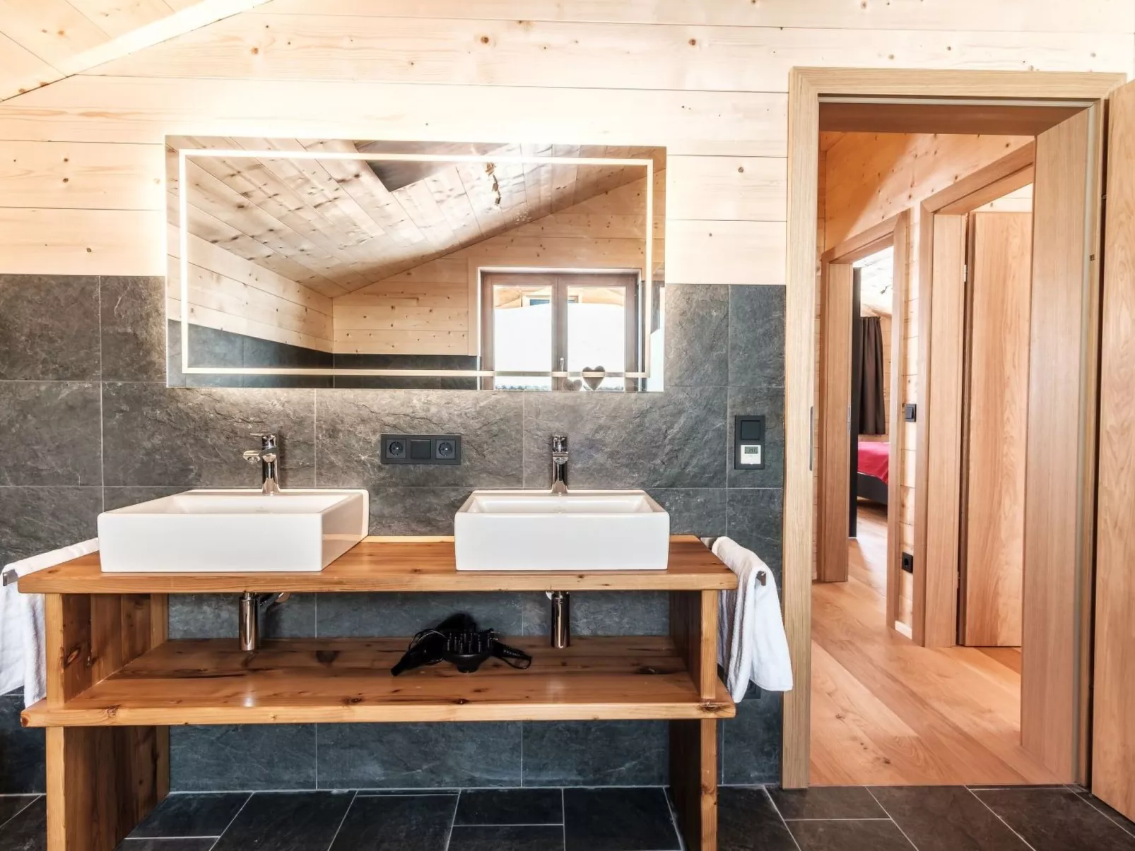 Heidi Chalets Falkertsee – Luxus für Familien & Wellnessurlauber - Binnen