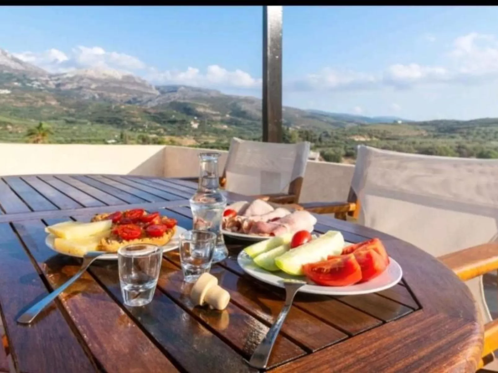 Mit Blick auf das Wasser-Buiten