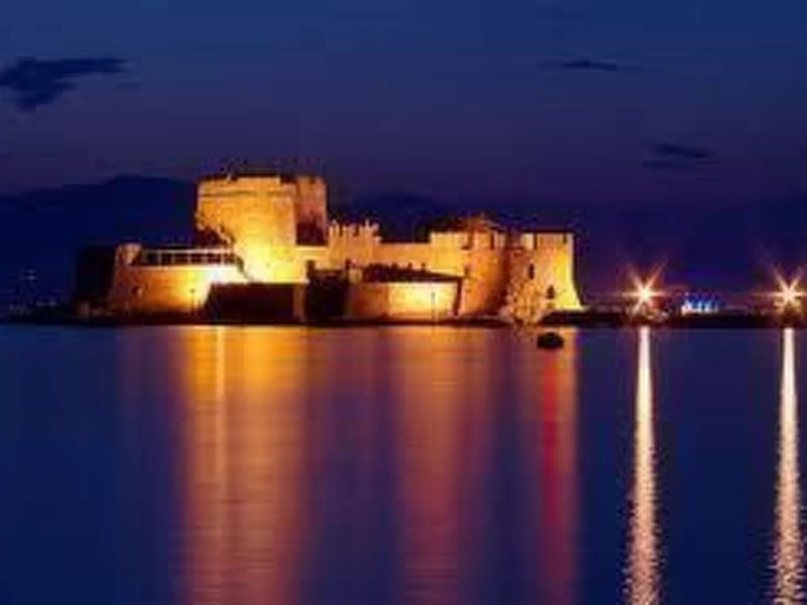 "Villa Rodon" mit privatem Pool-Buiten